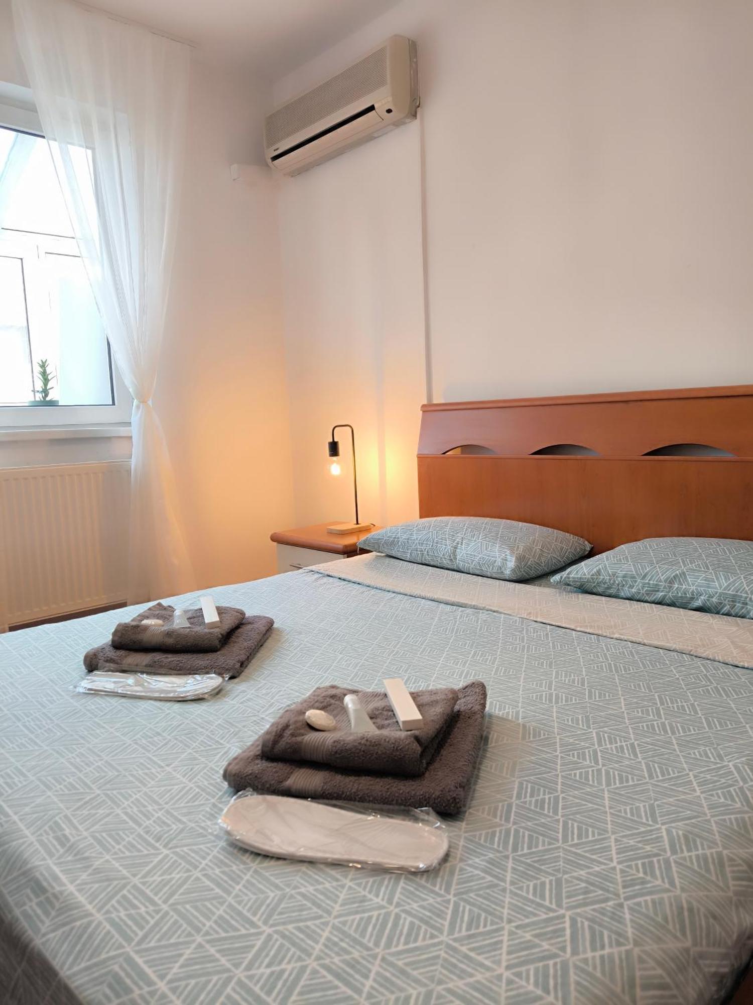 Old Town - Victoriei 5 *