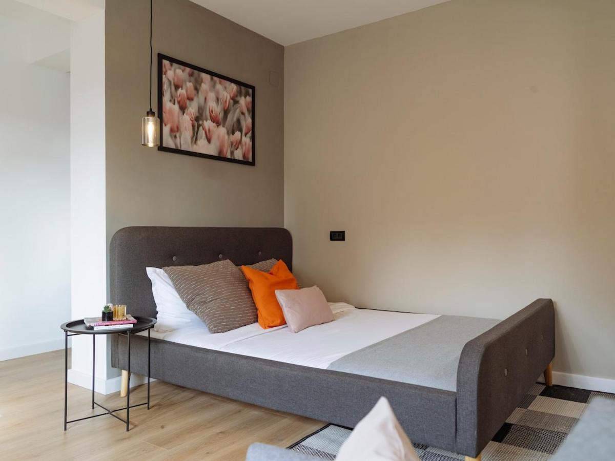 Apartment Aura - Old Town *