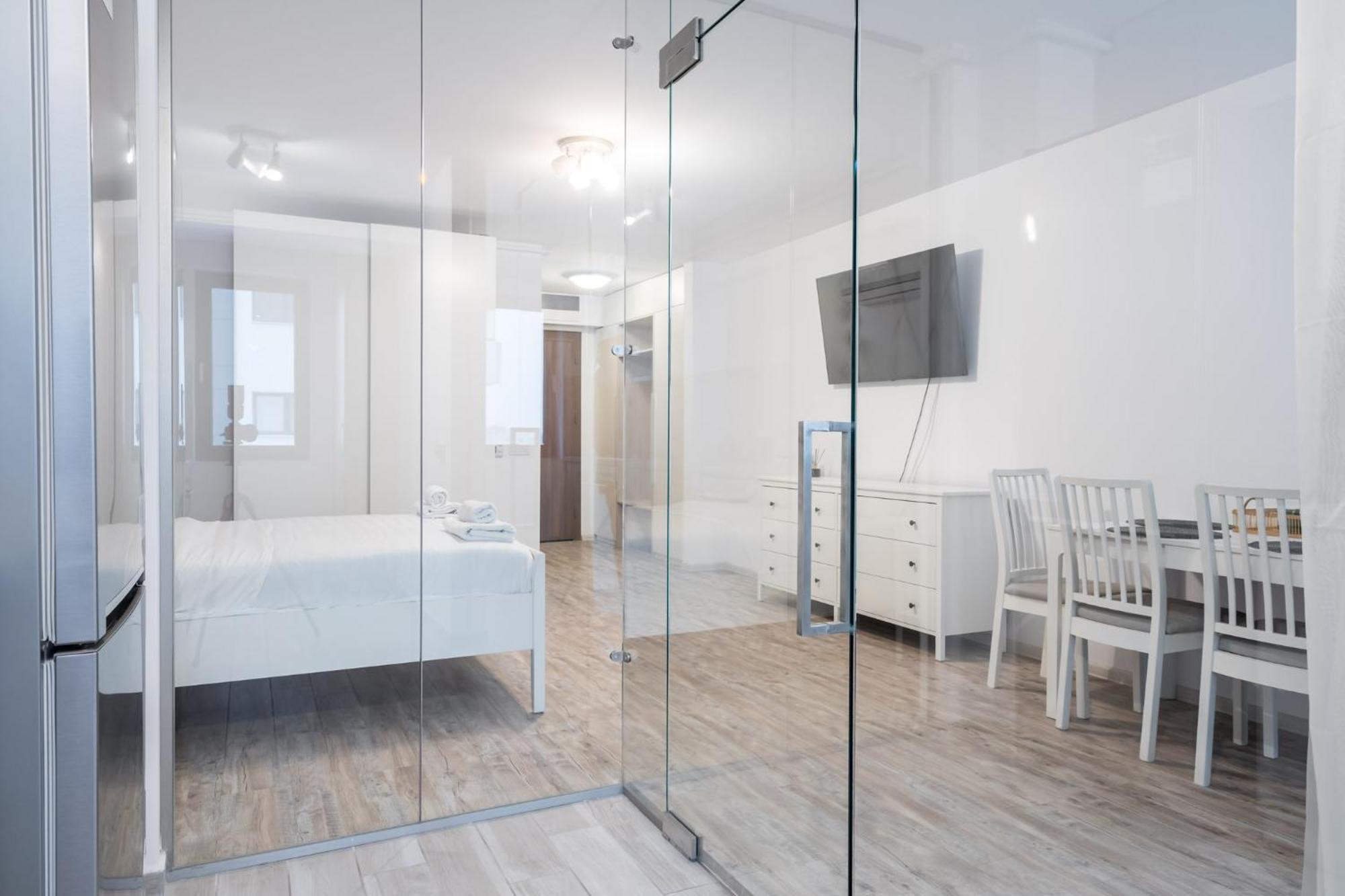 Apartment 9 - Stylish In Roka Bucharest