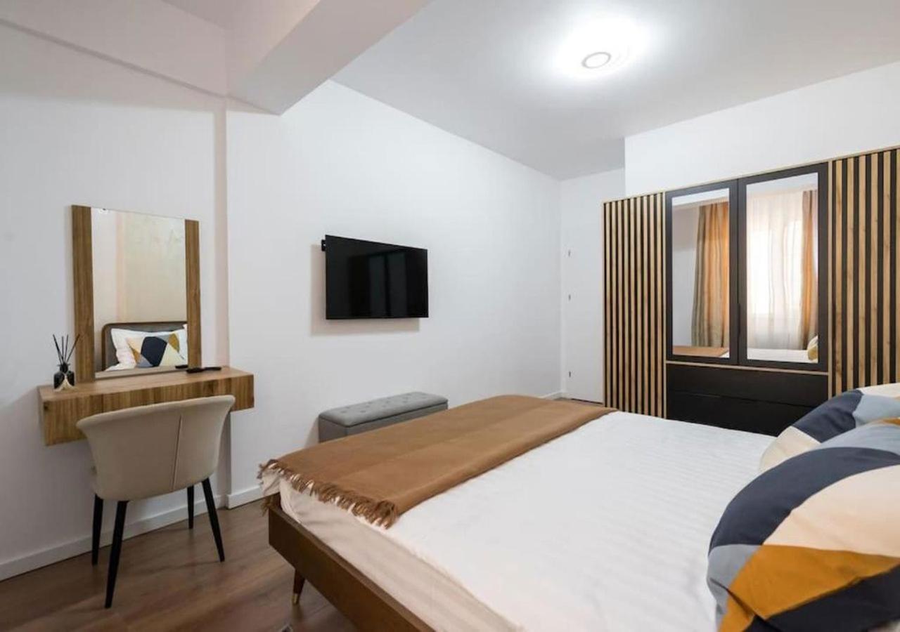 Bonita - Chic Urban Retreat With Private Balcony * Bucharest