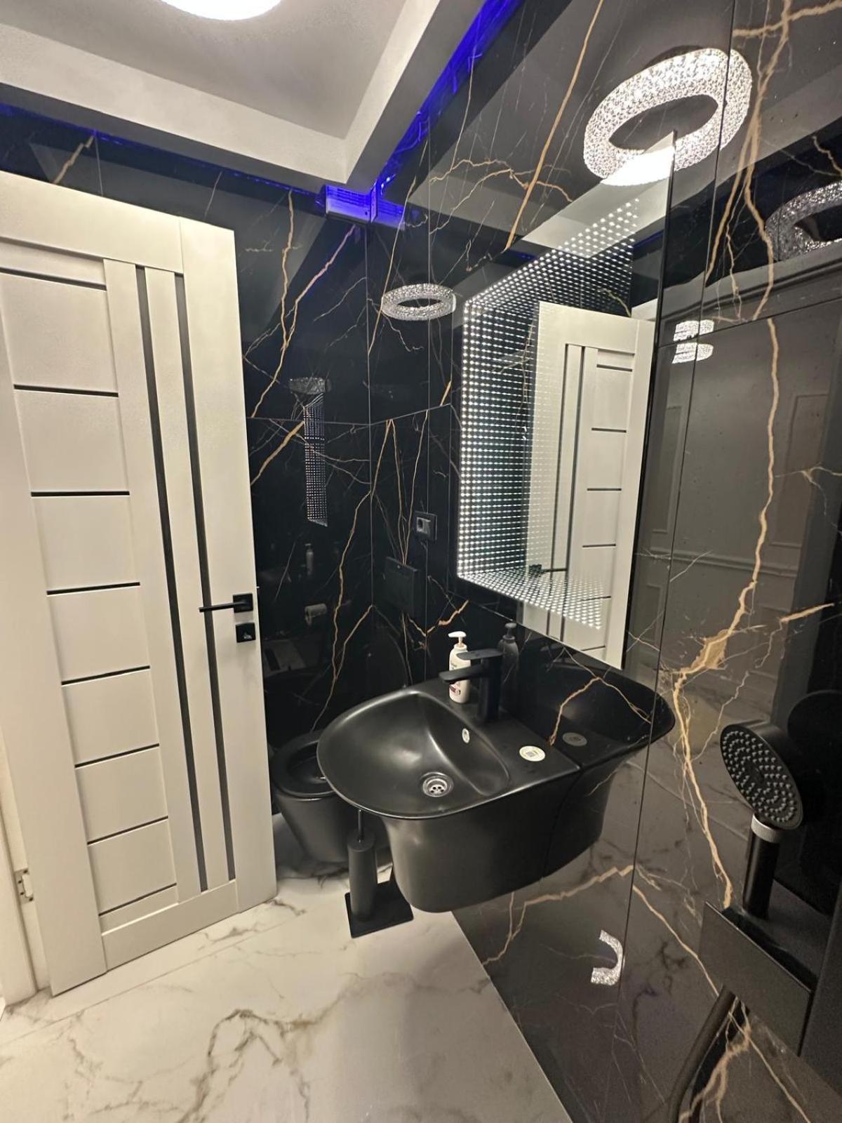 Lipscani Apartment