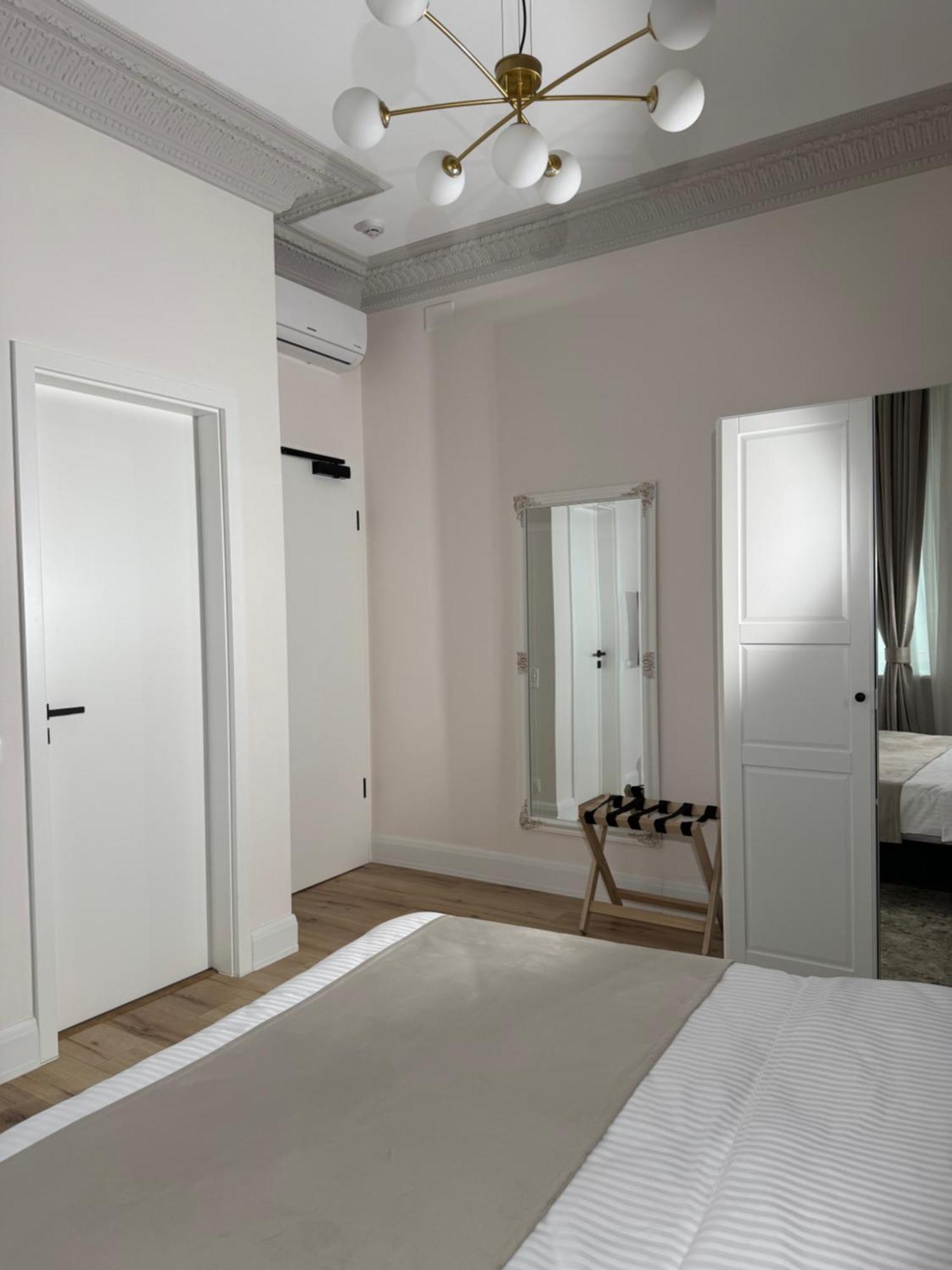 House4you - Praporgescu Guest house Bucharest