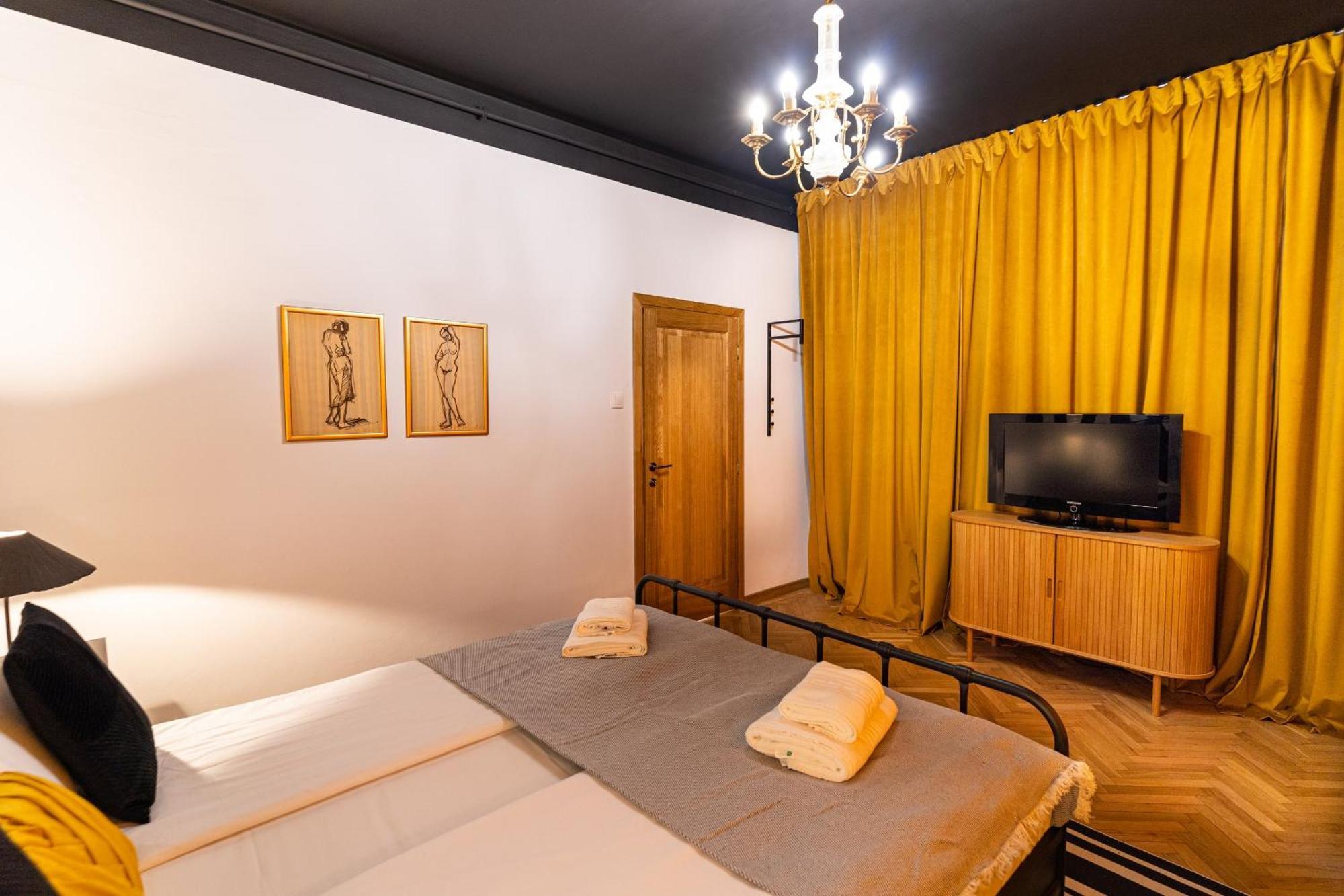 Rezident Eminescu Apartamento *