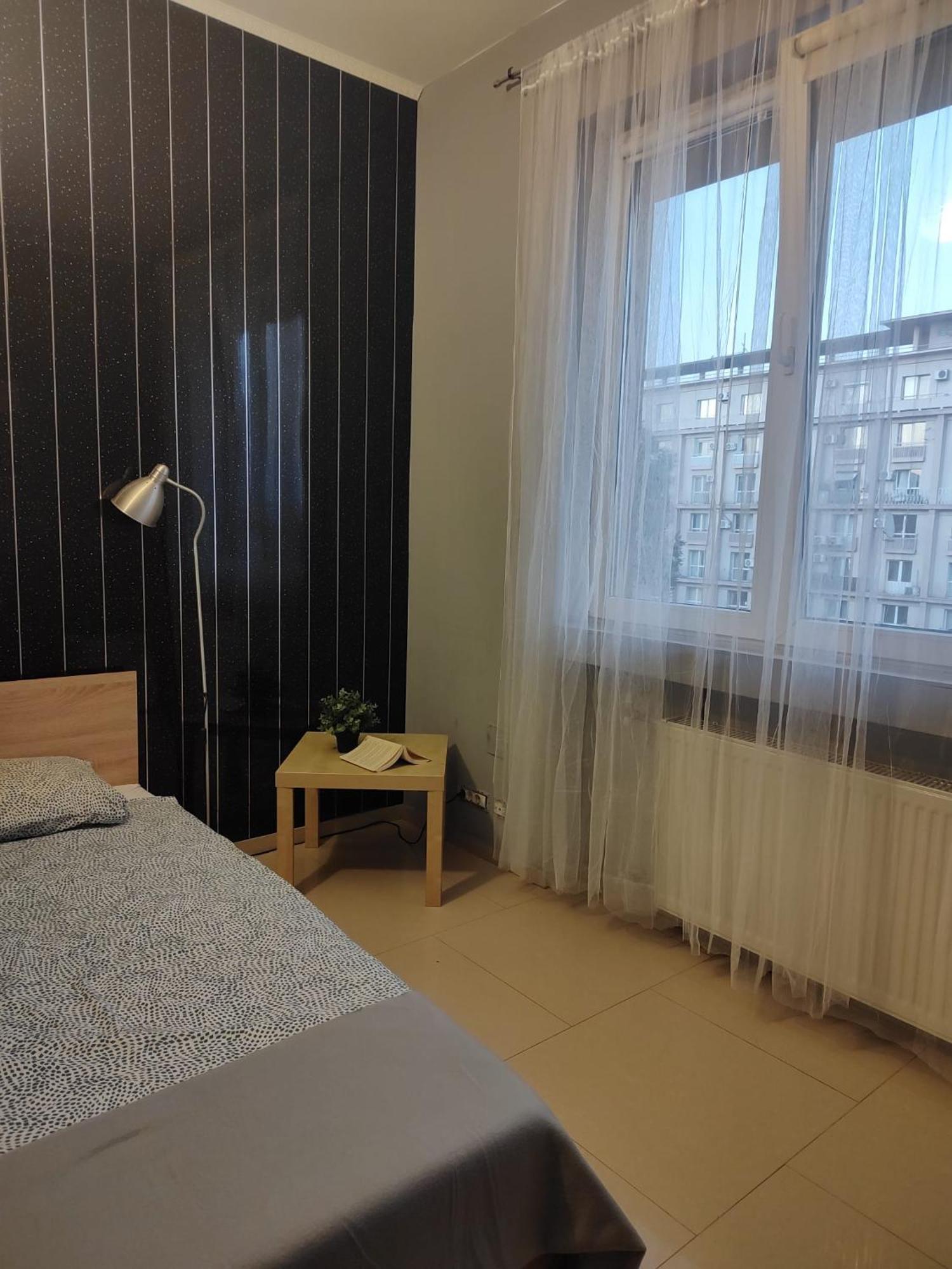 Old Town Bucharest- Shared Homestay