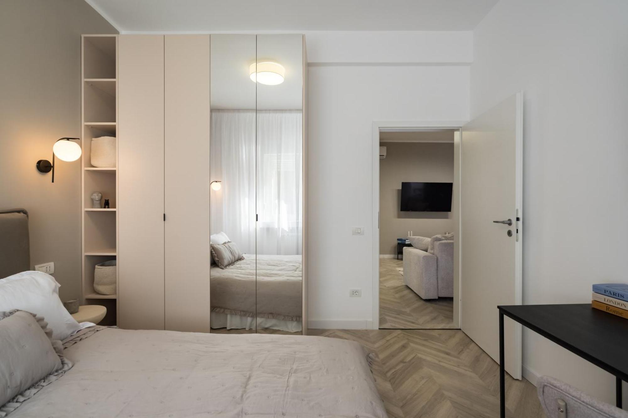 2 Bedrooms Old Center Apartment *