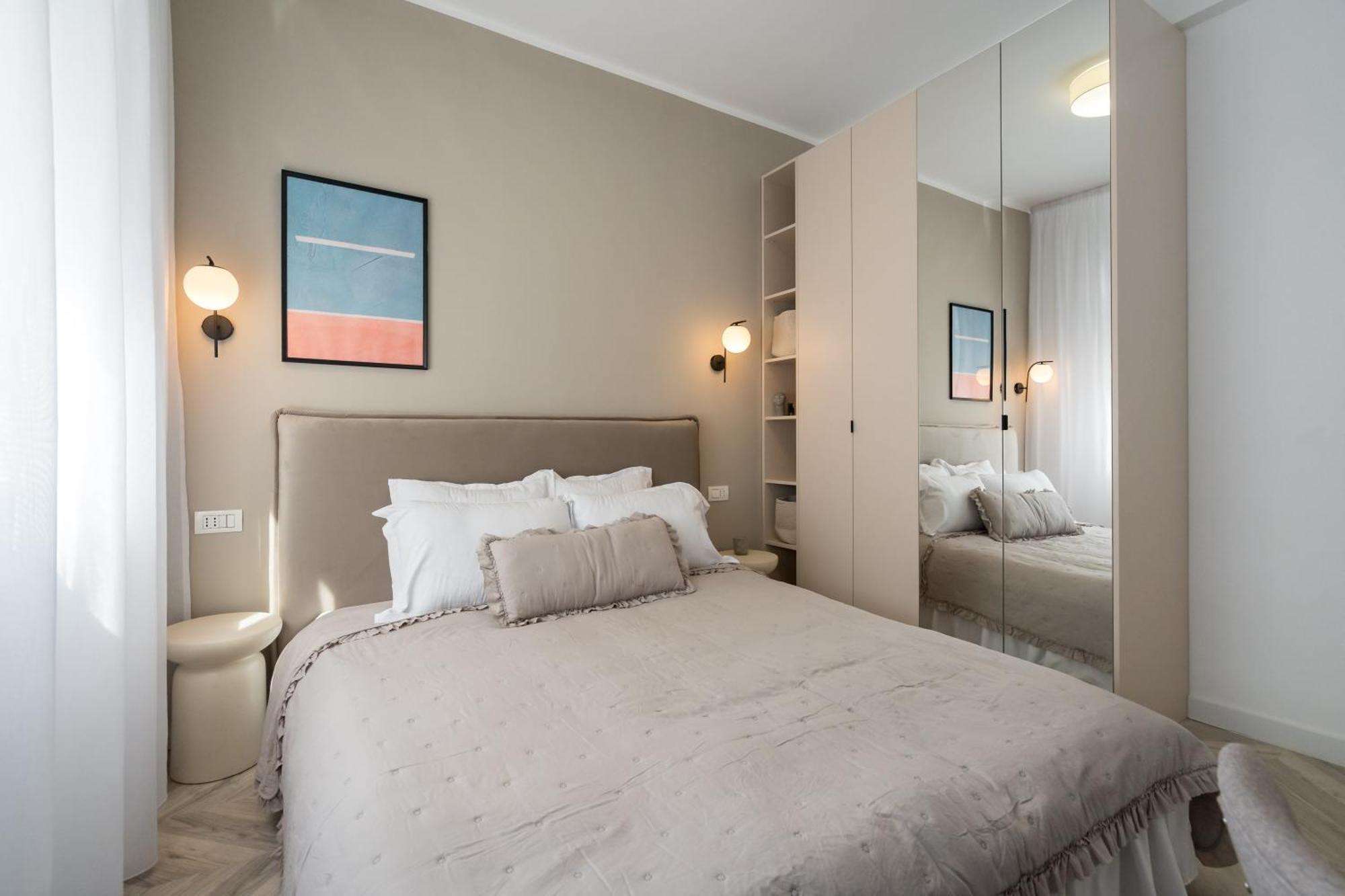 2 Bedrooms Old Center Apartment