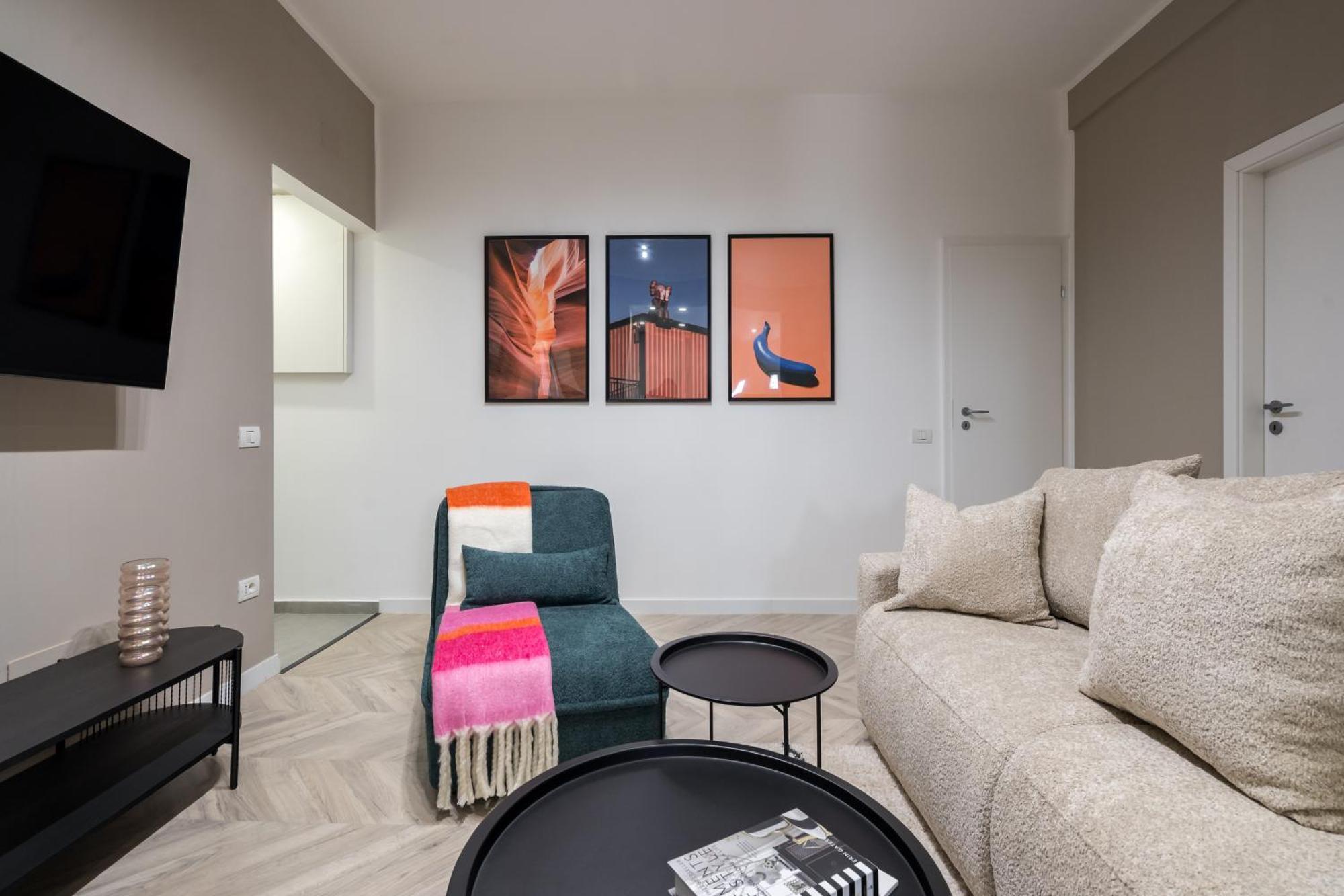 2 Bedrooms Old Center