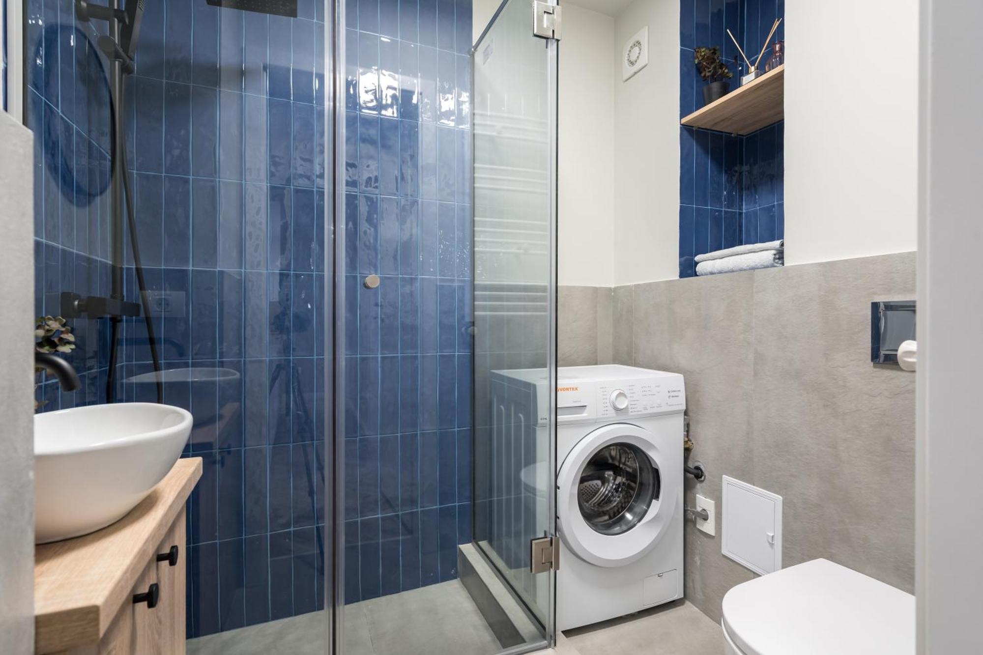 2 Bedrooms Old Center *