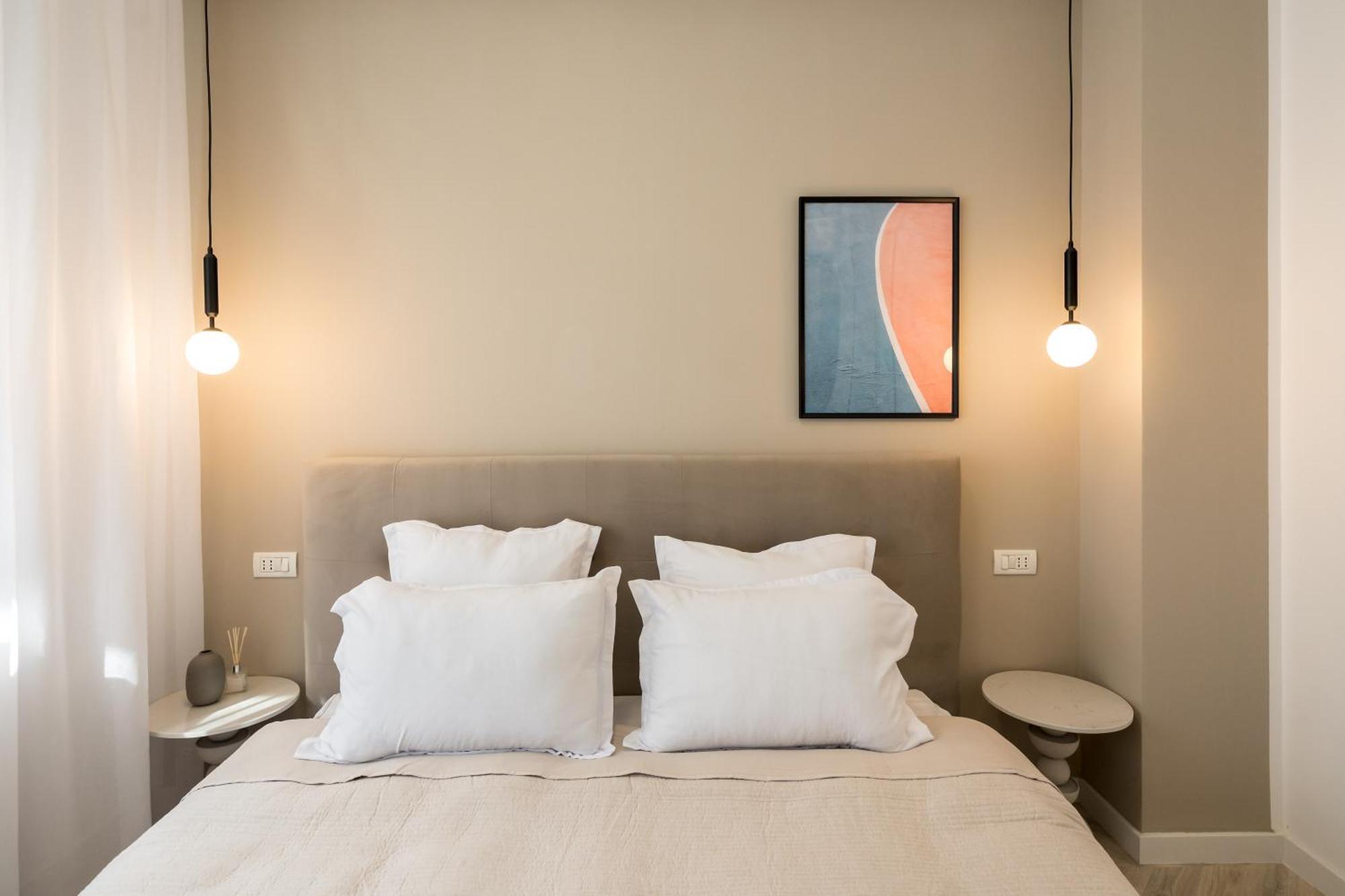 2 Bedrooms Old Center Apartment Bucharest
