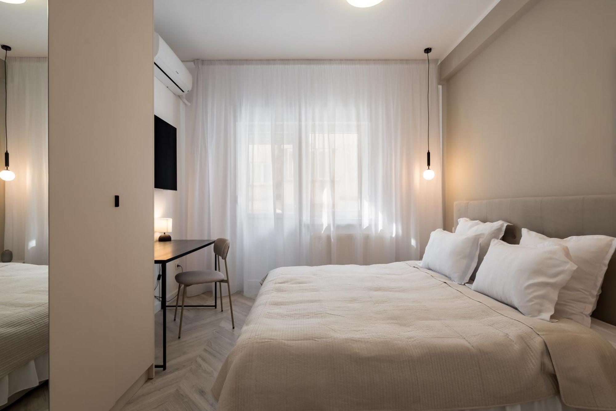 Apartment 2 Bedrooms Old Center Bucharest