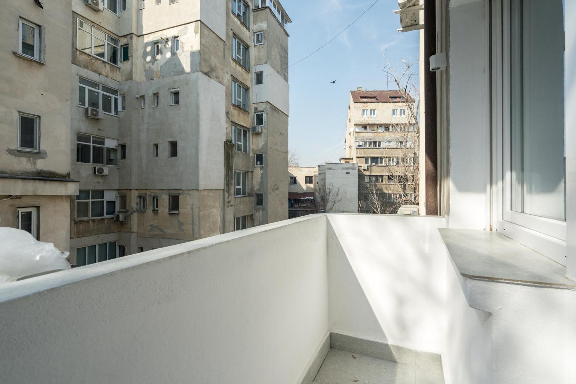 2 Bedrooms Old Center Apartment