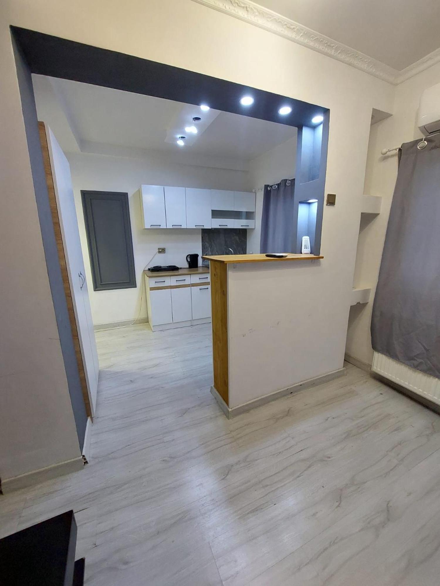 Amzei Square Romana Apartment Bucharest