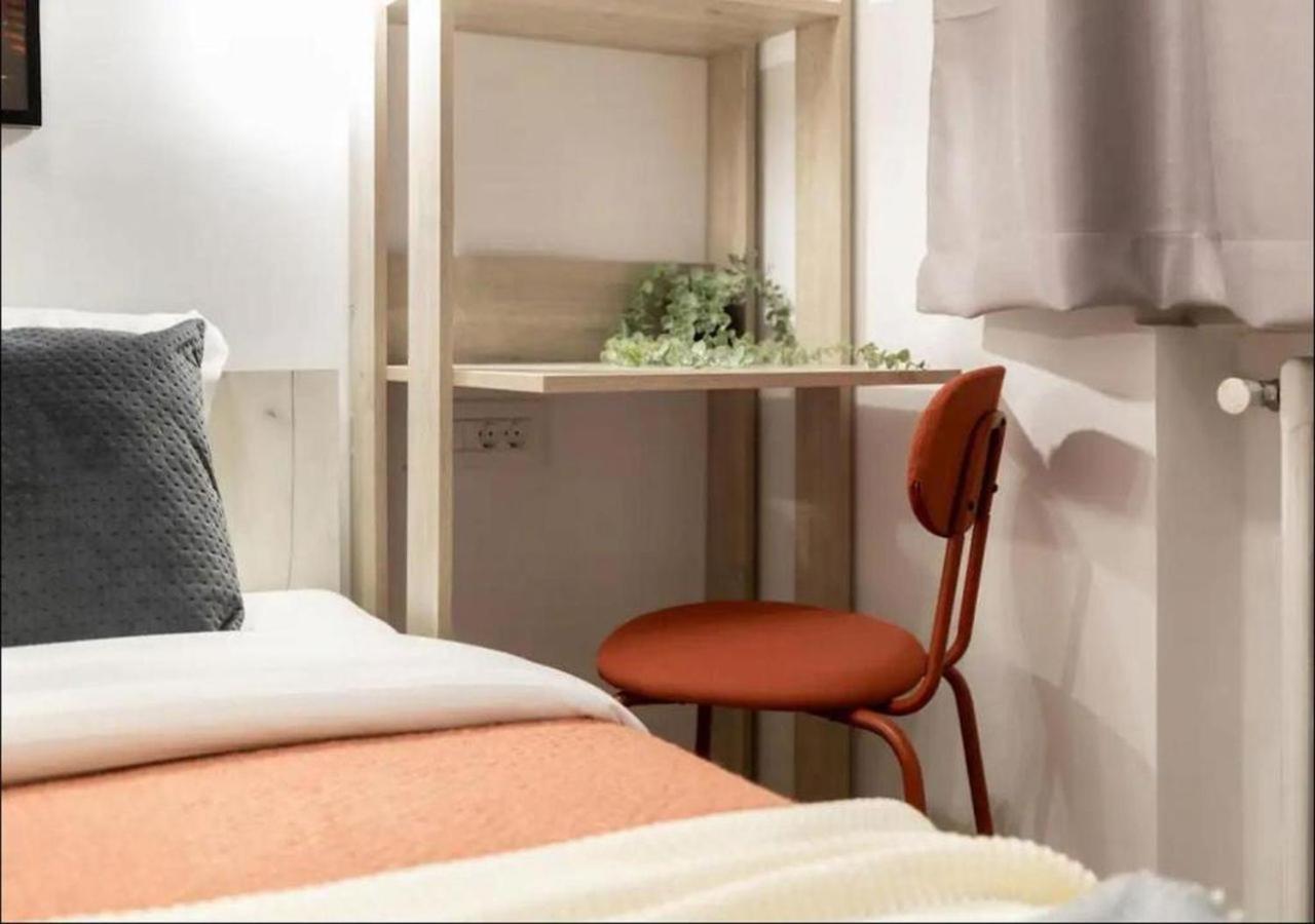 Tiny Haven - Cozy In Piata Romana Apartment