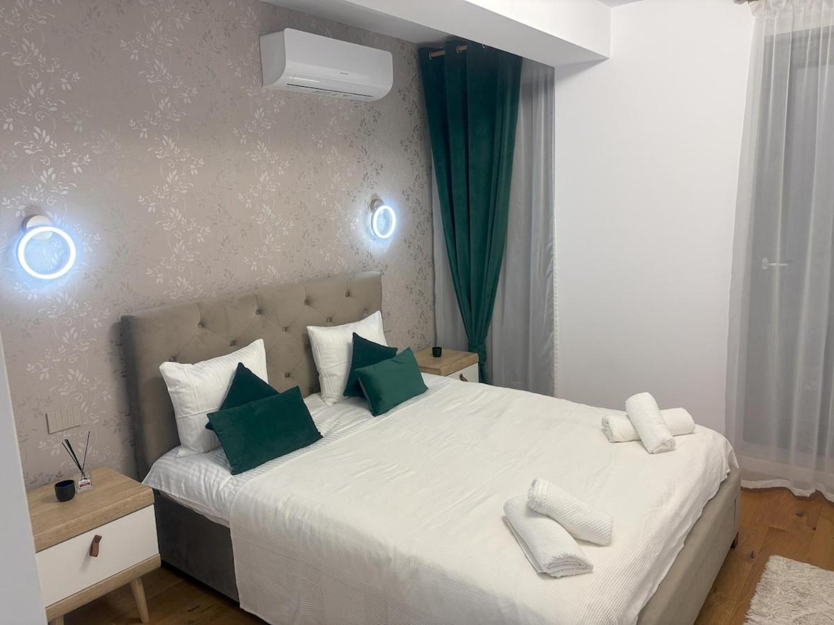 Lamar Parlament De Luxe Apartment Bucharest
