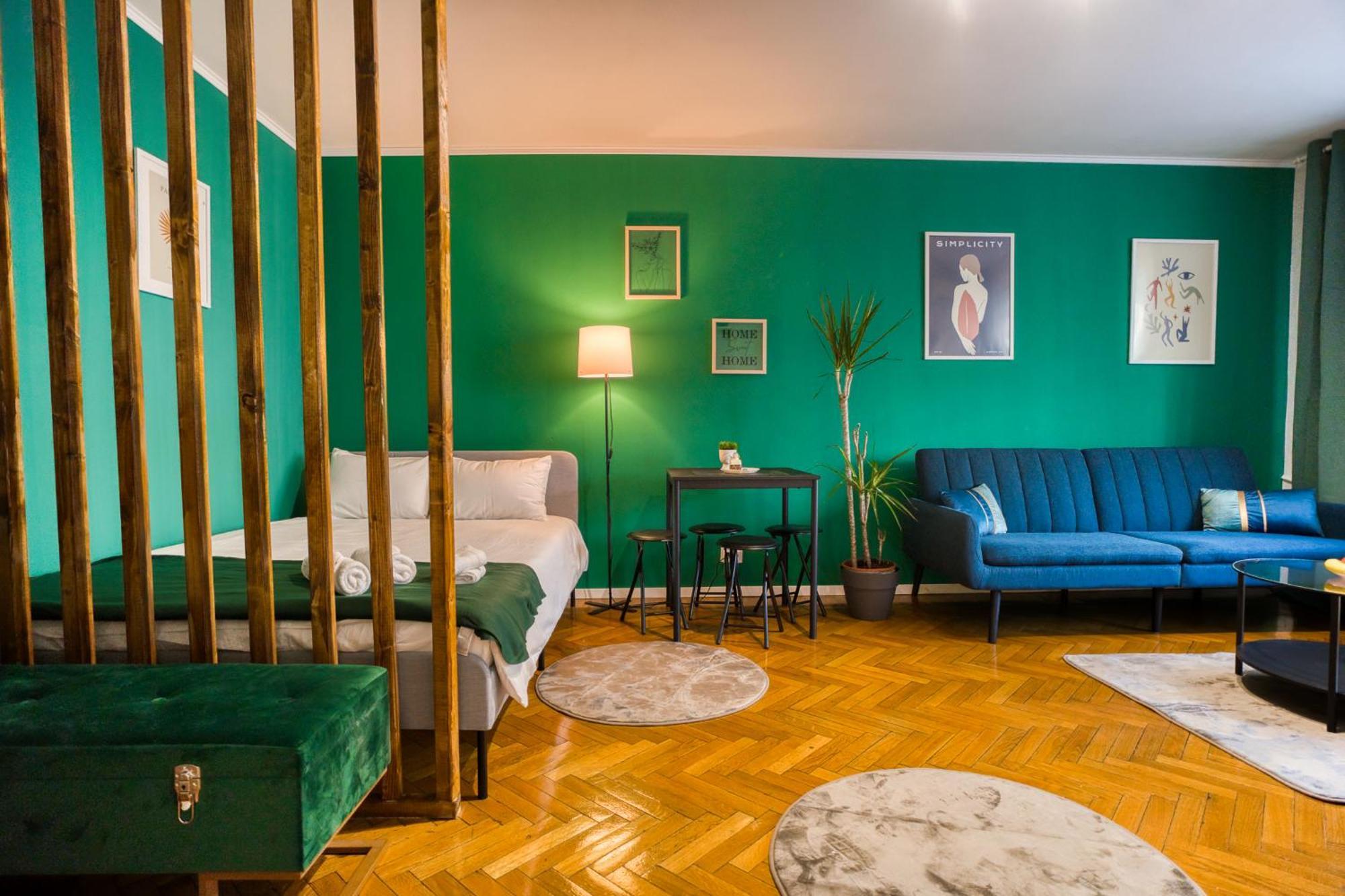 Hacienda Royal Palace - Designer Apartment *