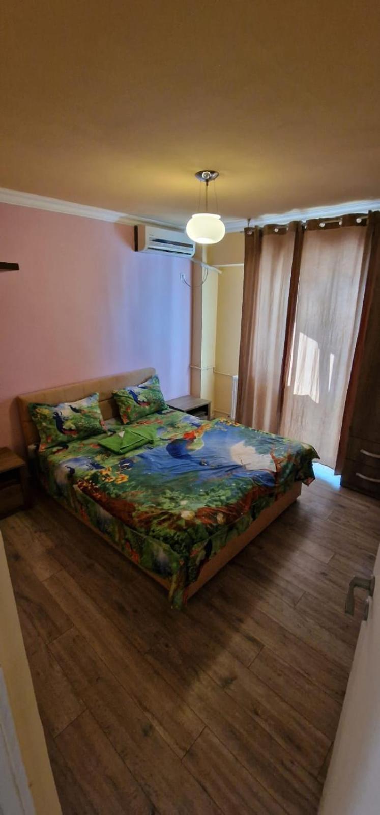 Decebal-residence *