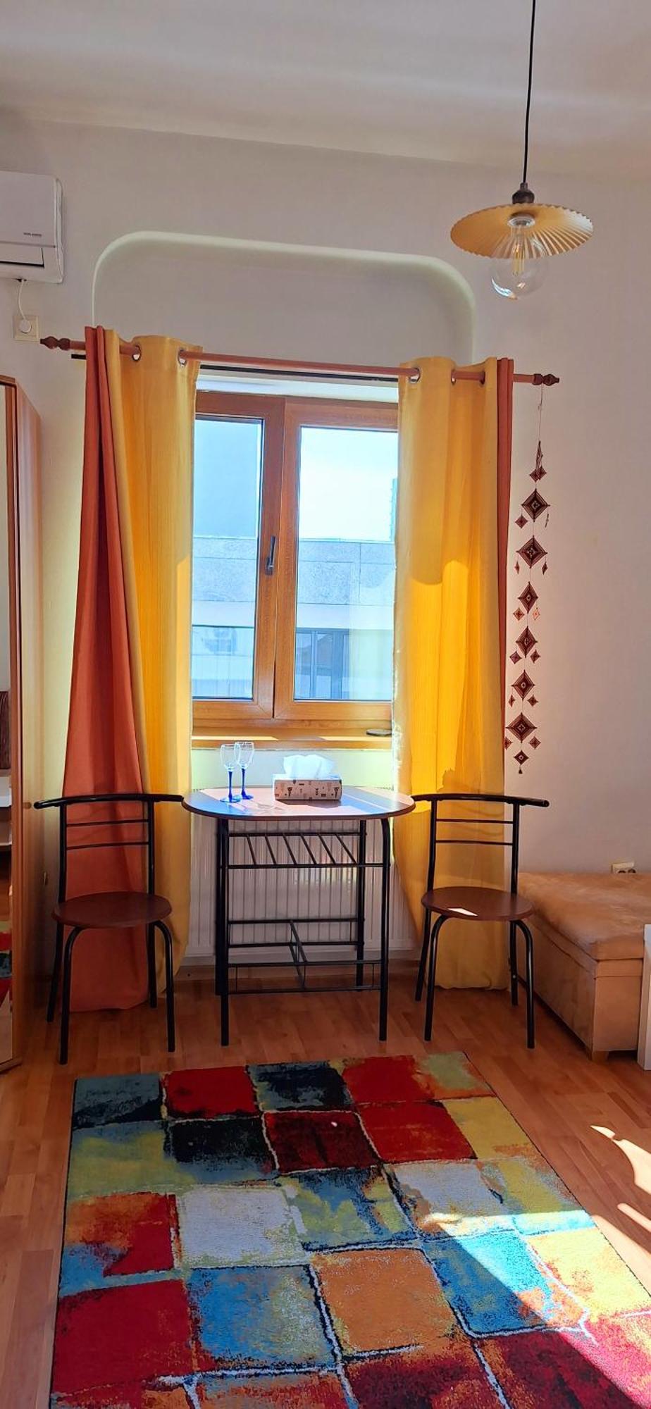 Super - Lovely One-bedroom On Victoriei Avenue