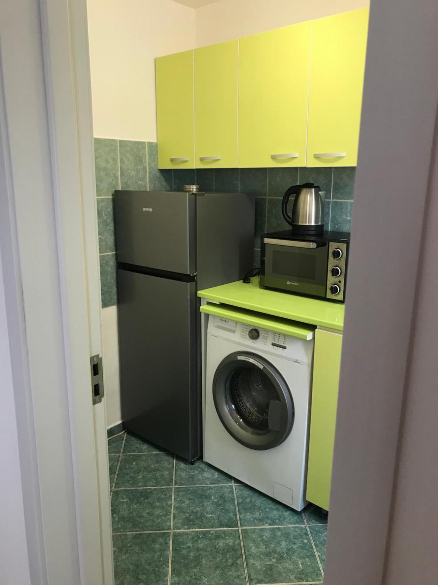 One Ptm 2 Apartament