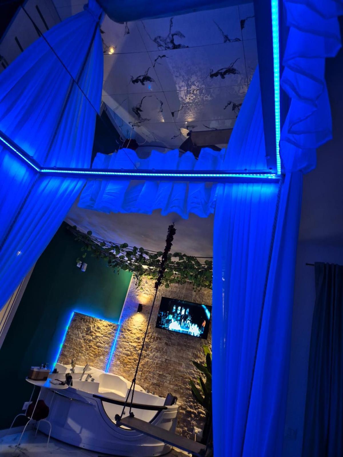Afi Discret Jacuzzi Apartment