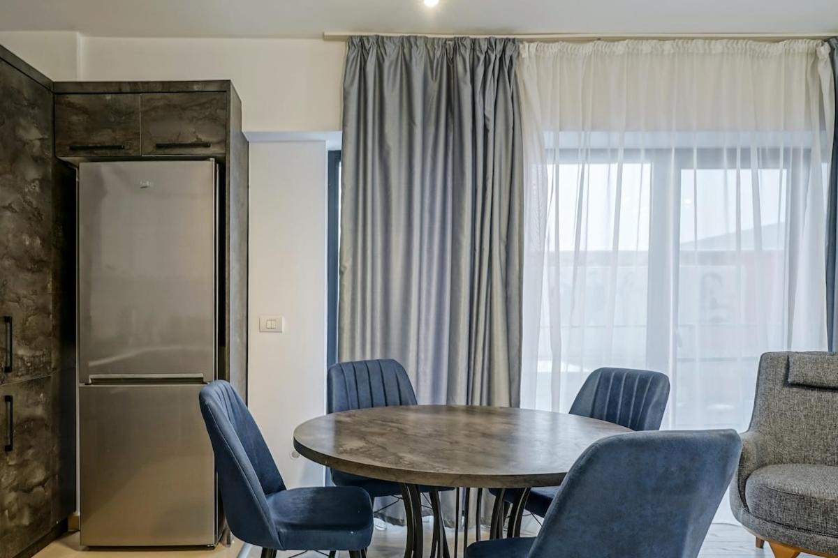 Charming Oasis Apartment *