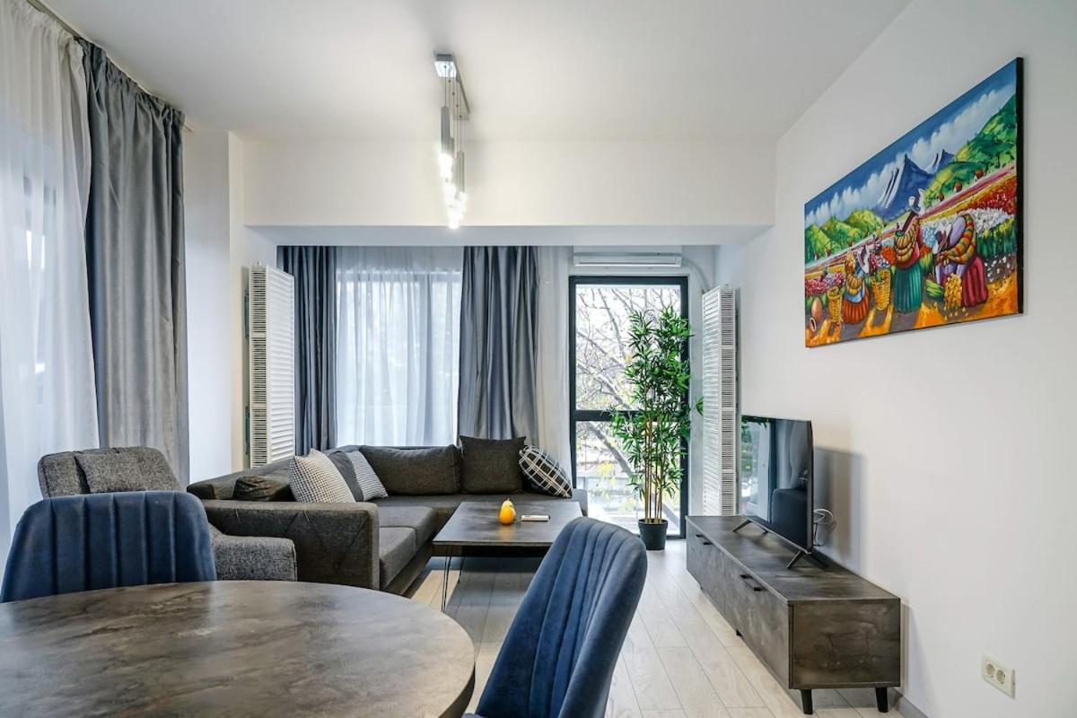 Apartment Charming Oasis Bucharest