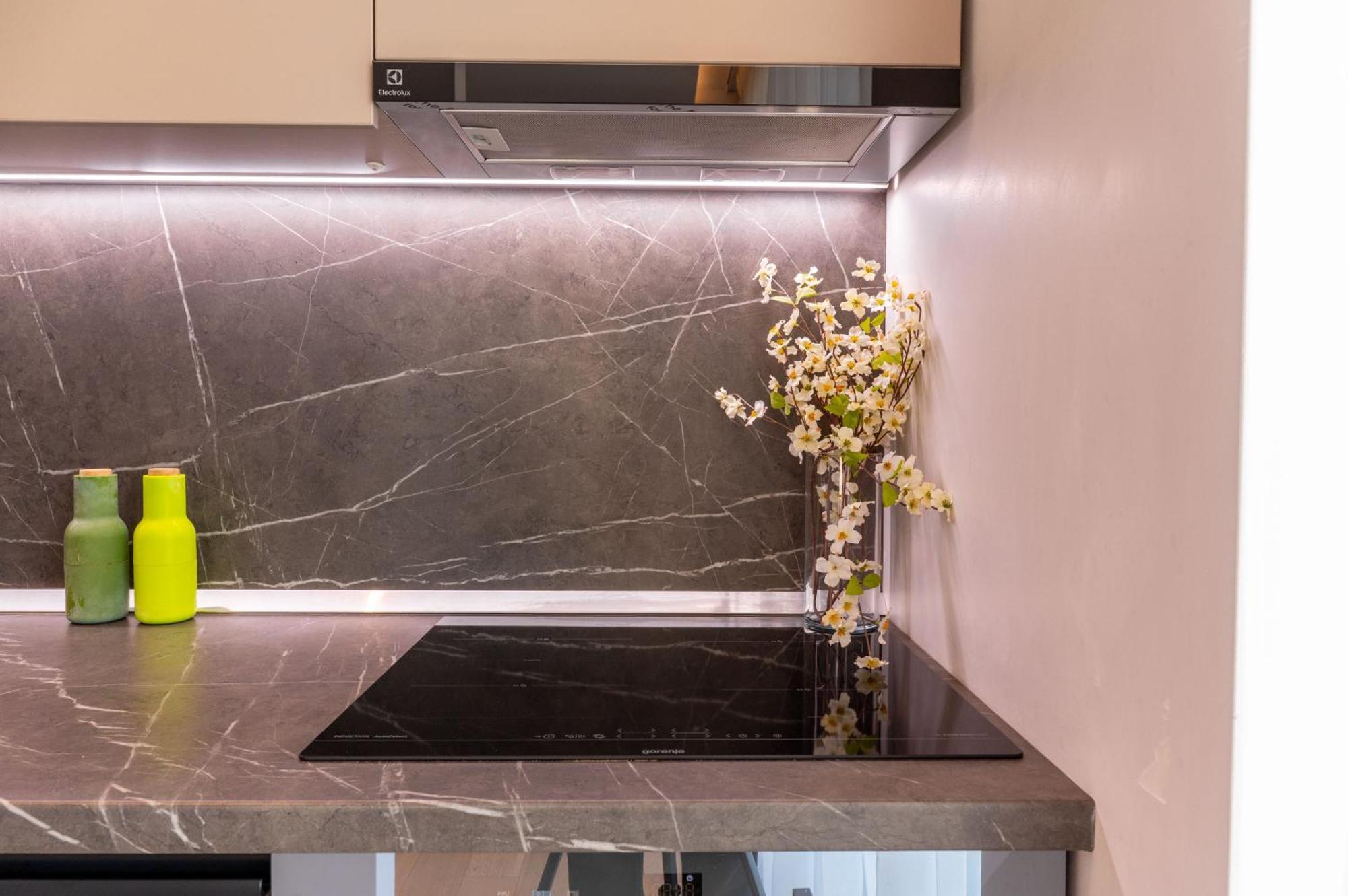 Metropolitan Luxe Apartment *