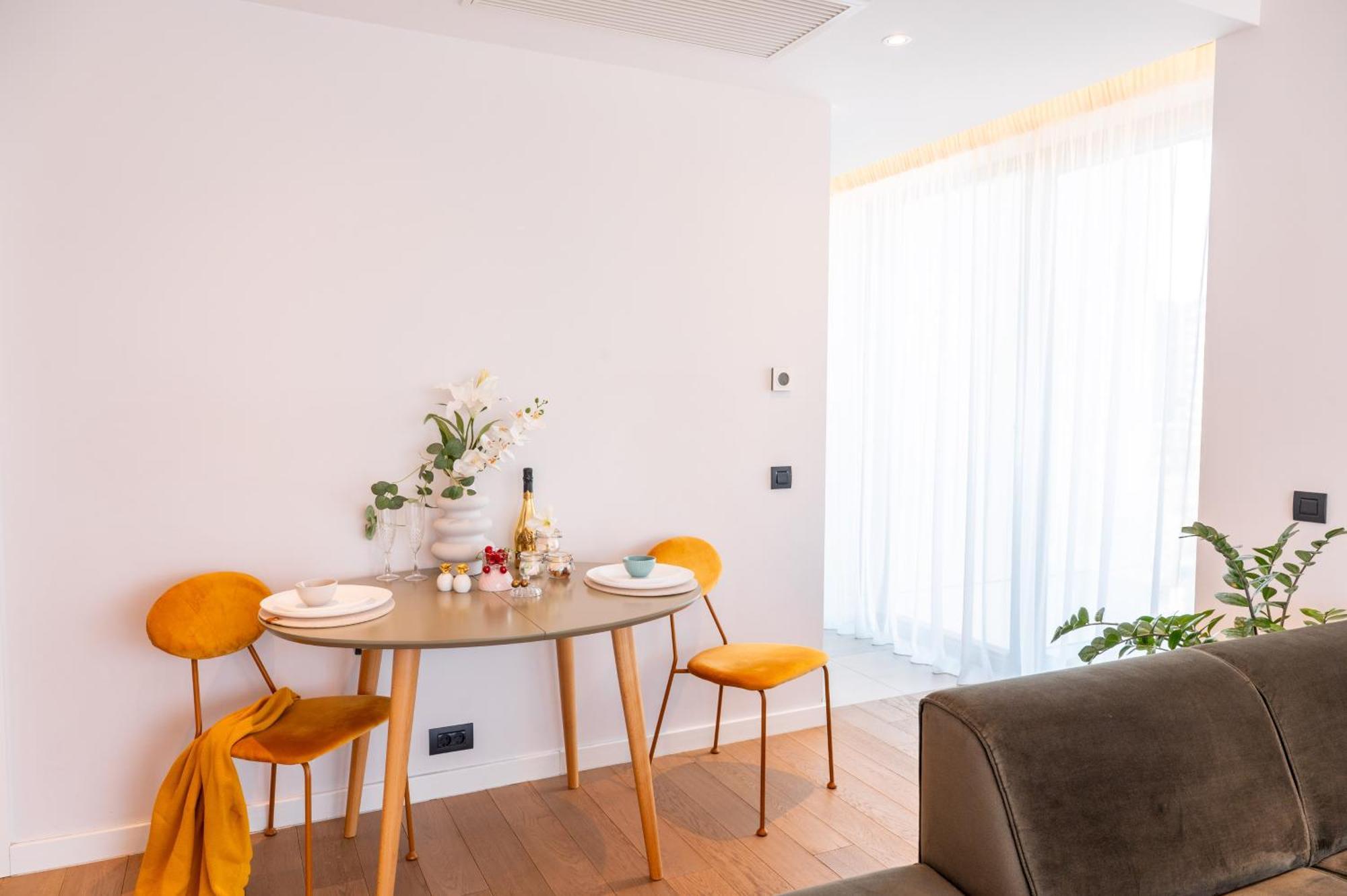 Metropolitan Luxe Apartment Bucharest