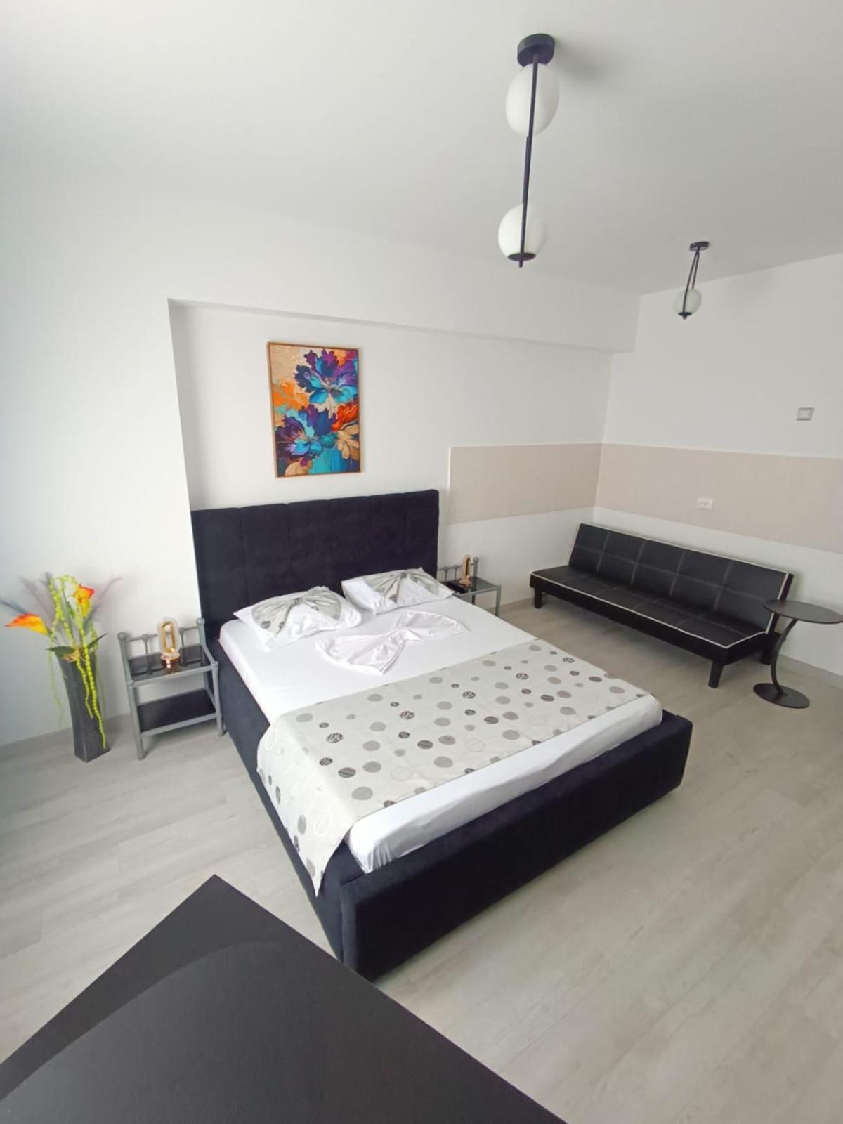 Eduard Elegance Rin Apartamento