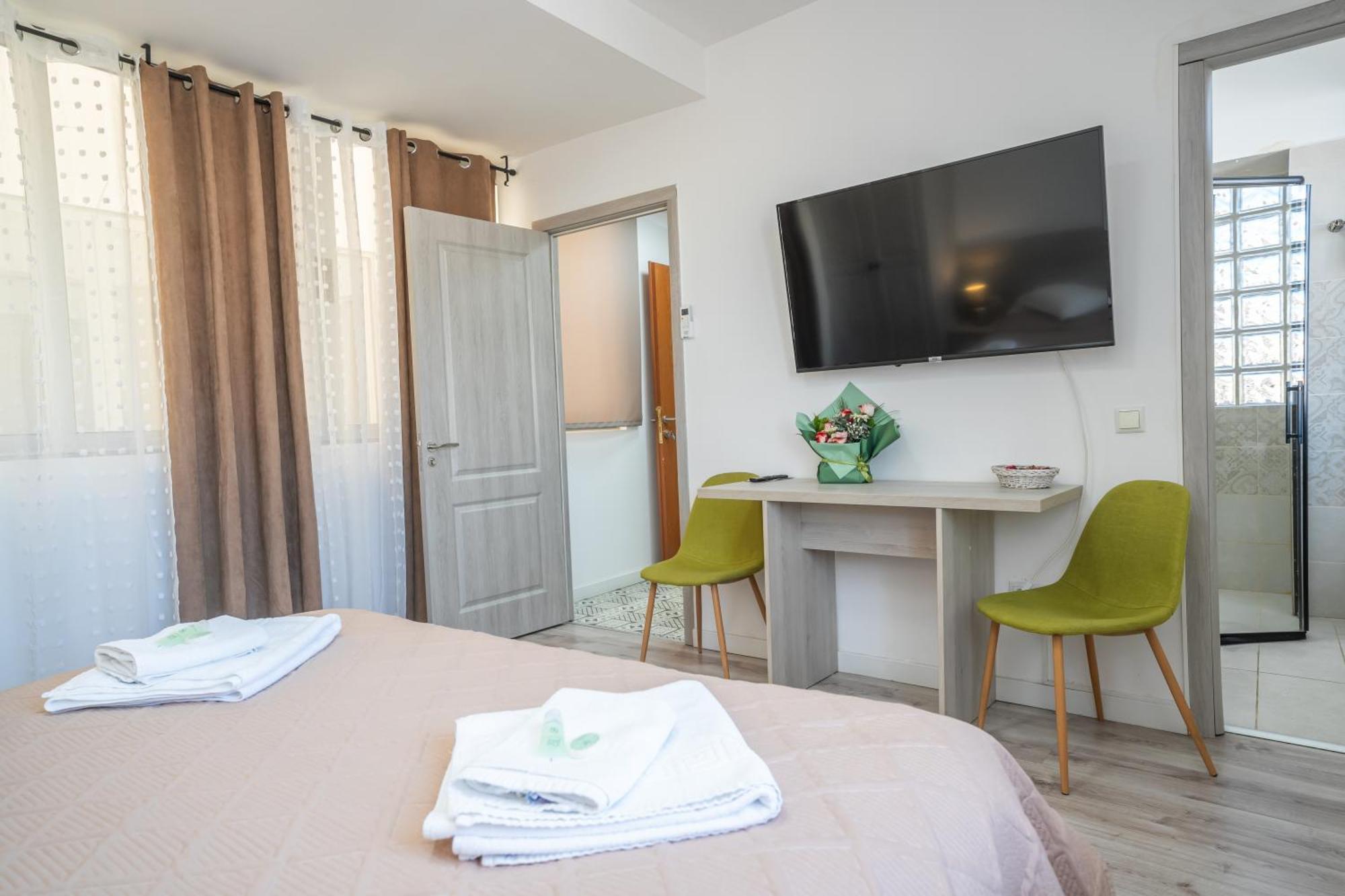 Liad Center 3* Bucureşti