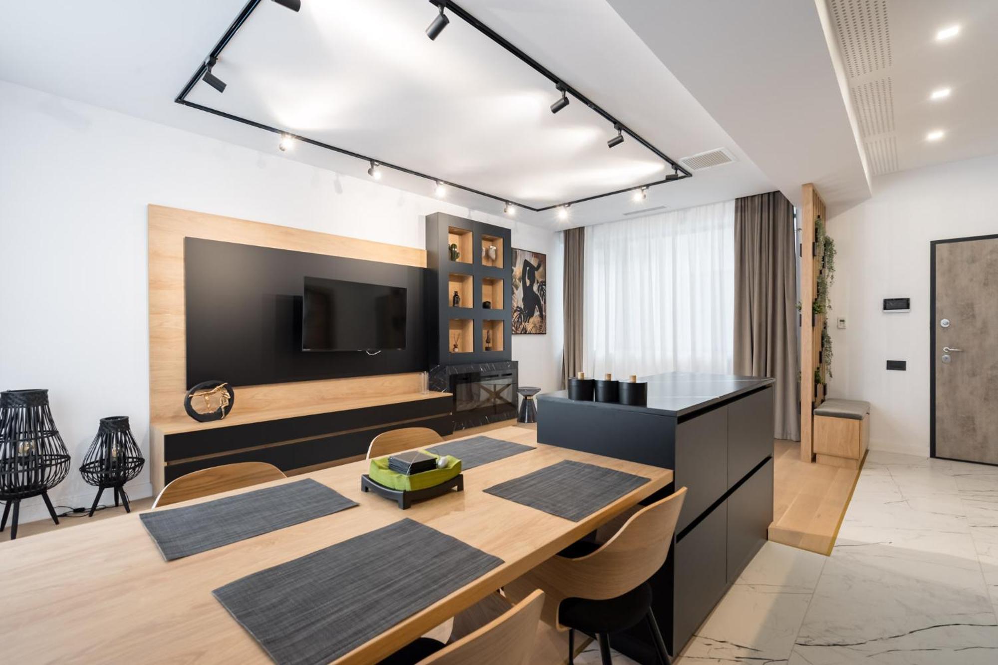 Eden - Elegant Retreat In Rosetti Luxury *