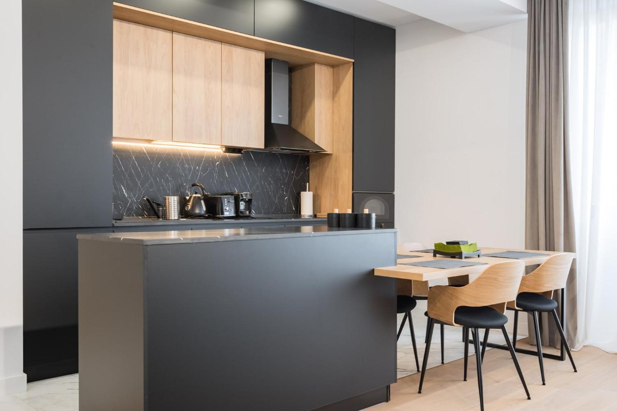 Eden - Elegant Retreat In Rosetti Luxury Apartment Bucharest