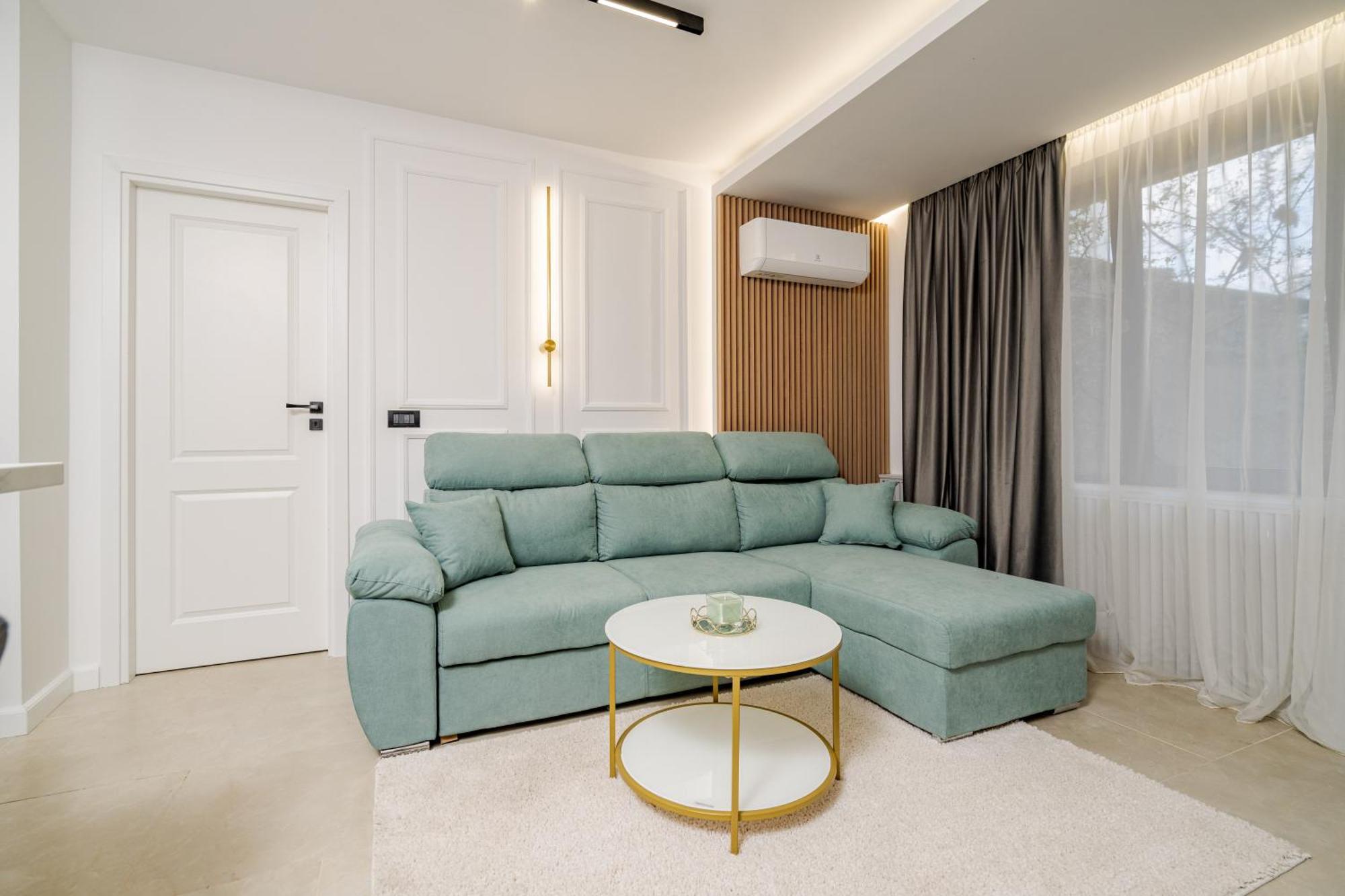 Apartment Designer - Ultracentral - Luxury Living