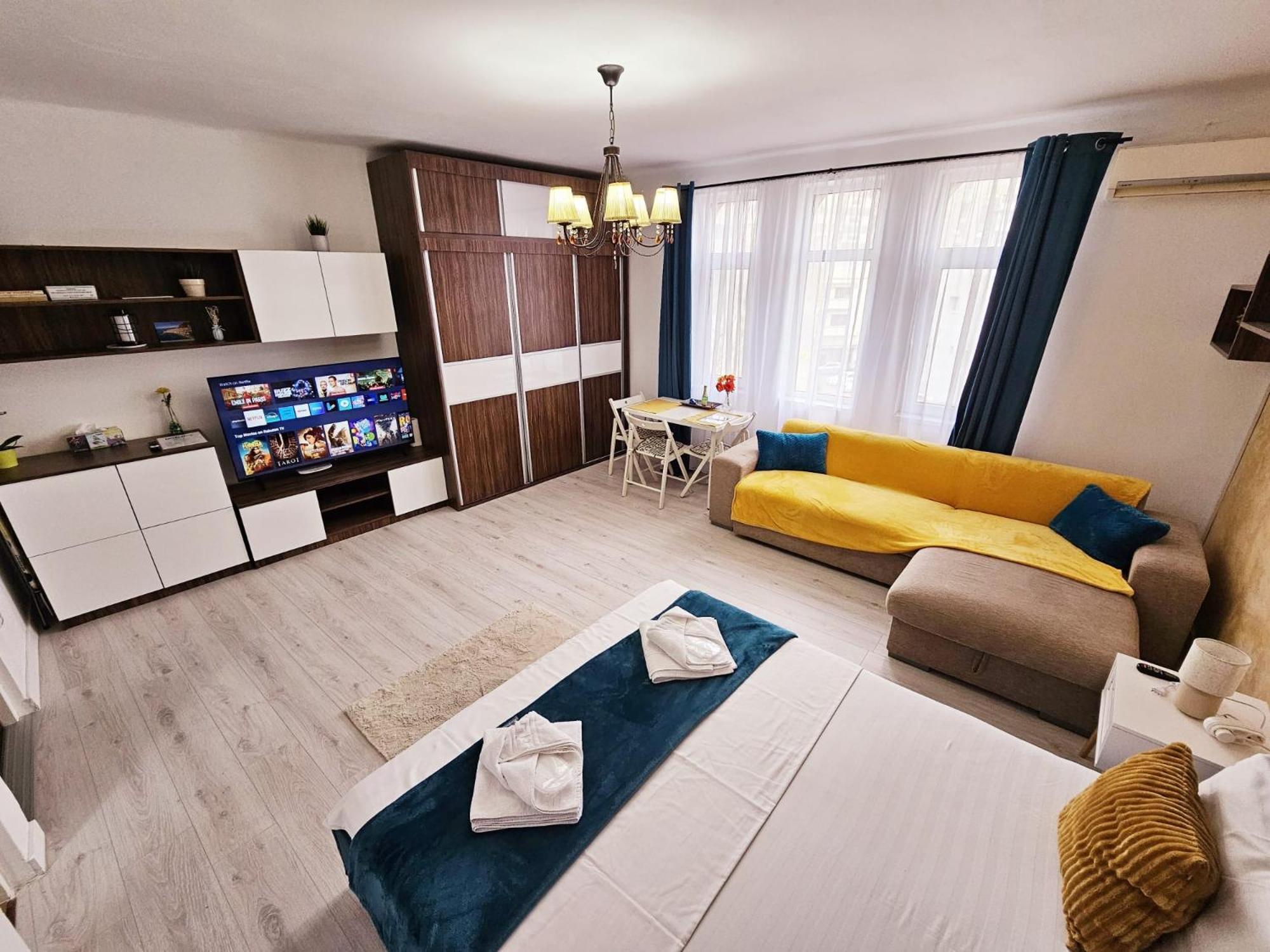 Apartment Lovely In Downtown Bucharest