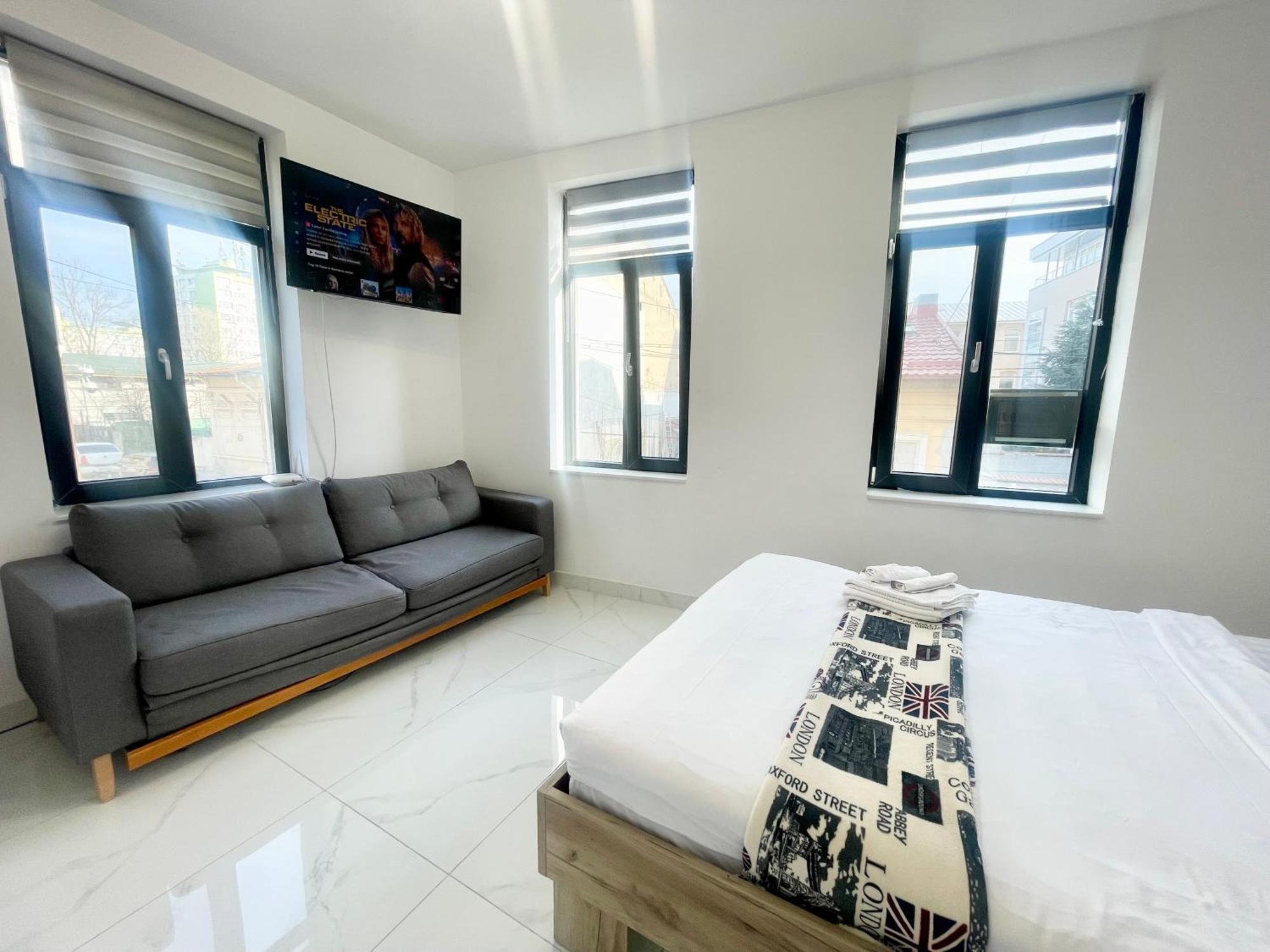 Apollo 2 Bucharest