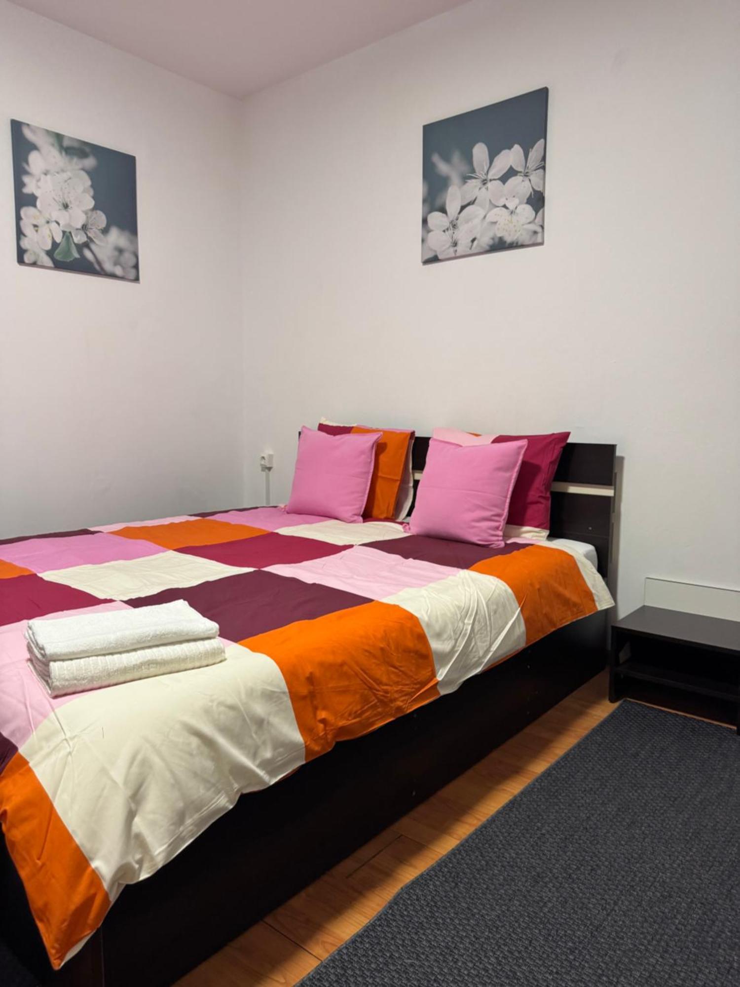 Park Mall Apartment Bucharest