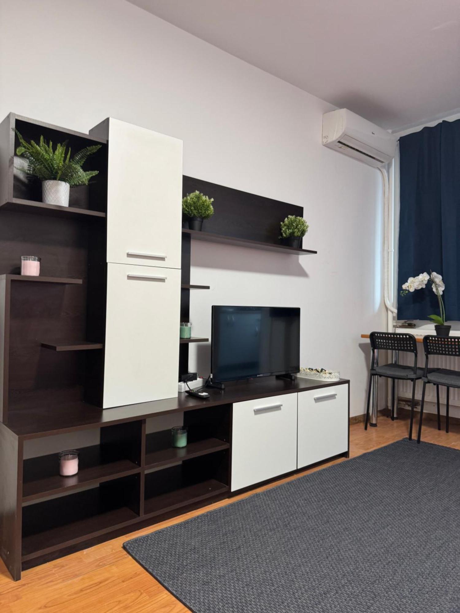 Apartment Park Mall *