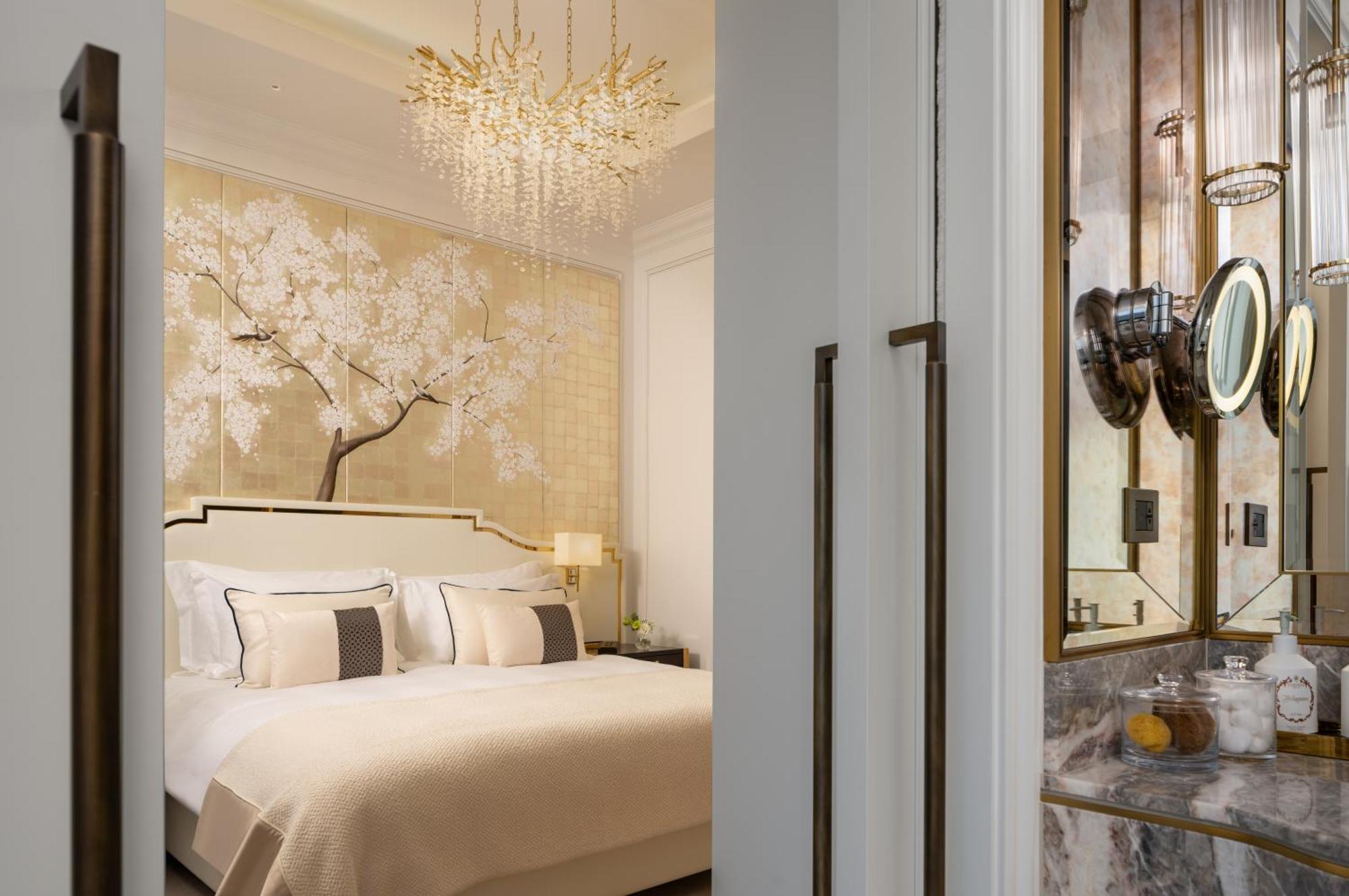 Corinthia Grand Du Boulevard Hotel