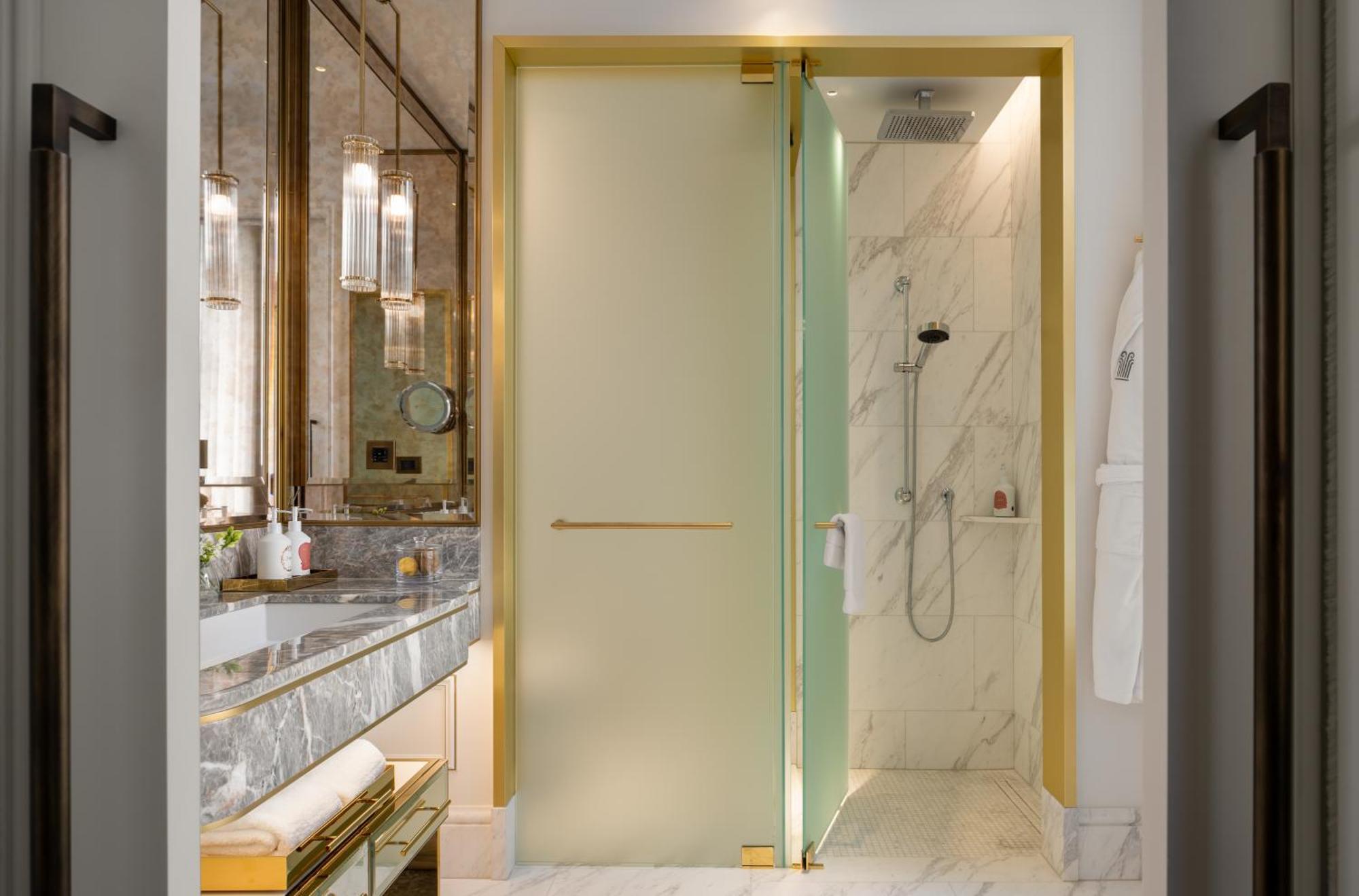 Corinthia Grand Du Boulevard Hotel 5*