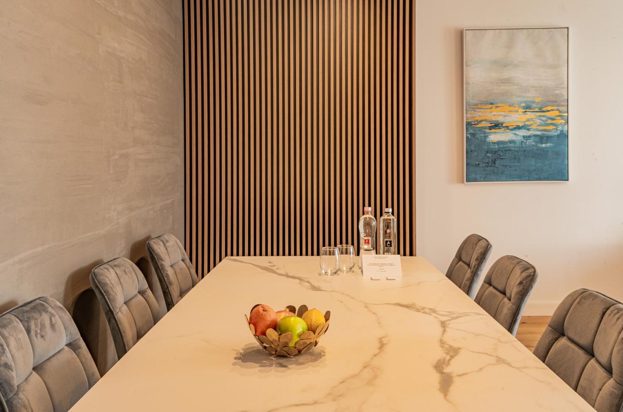 Apartment Cavar Bucharest