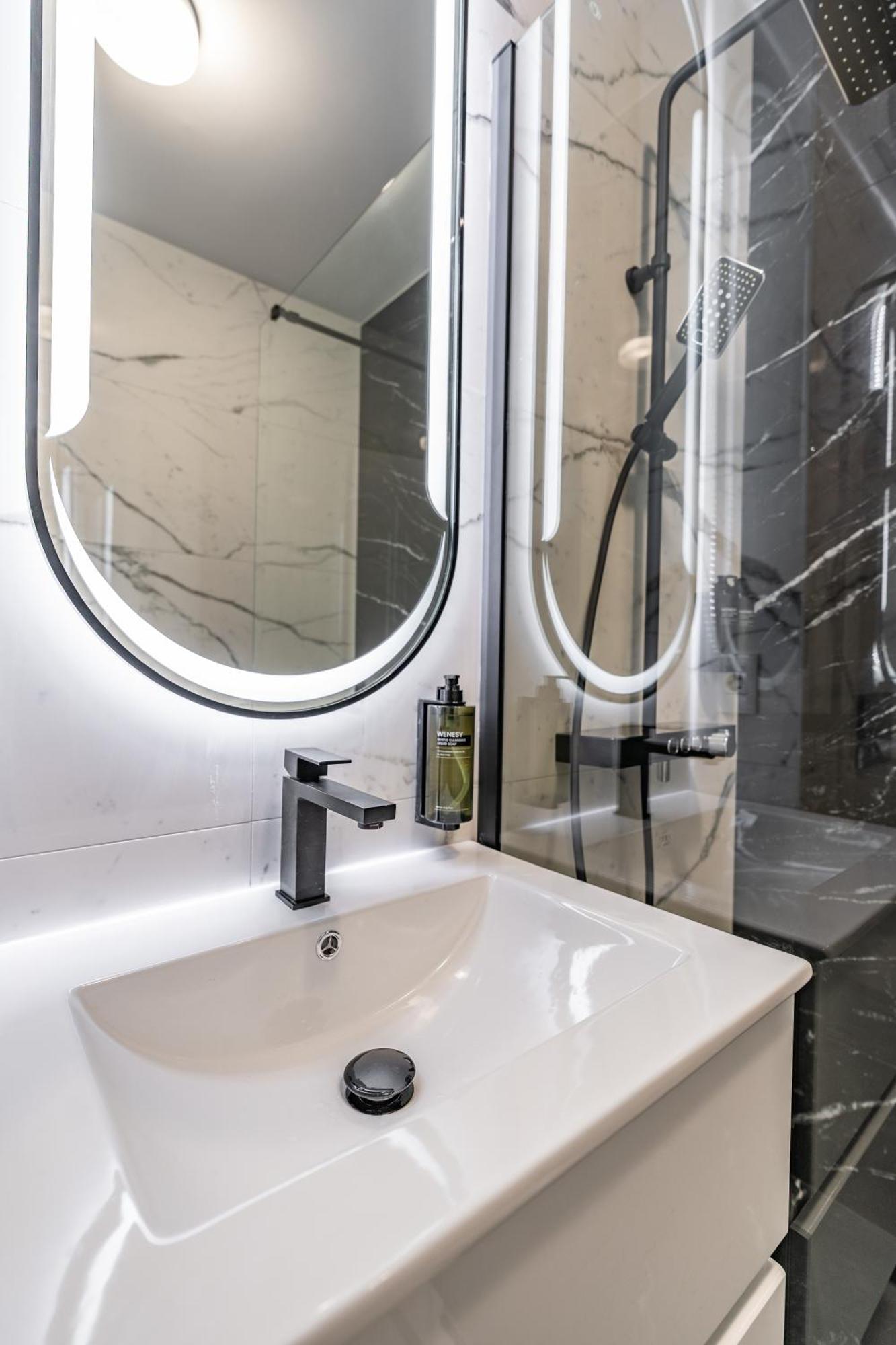 Cavar Apartment