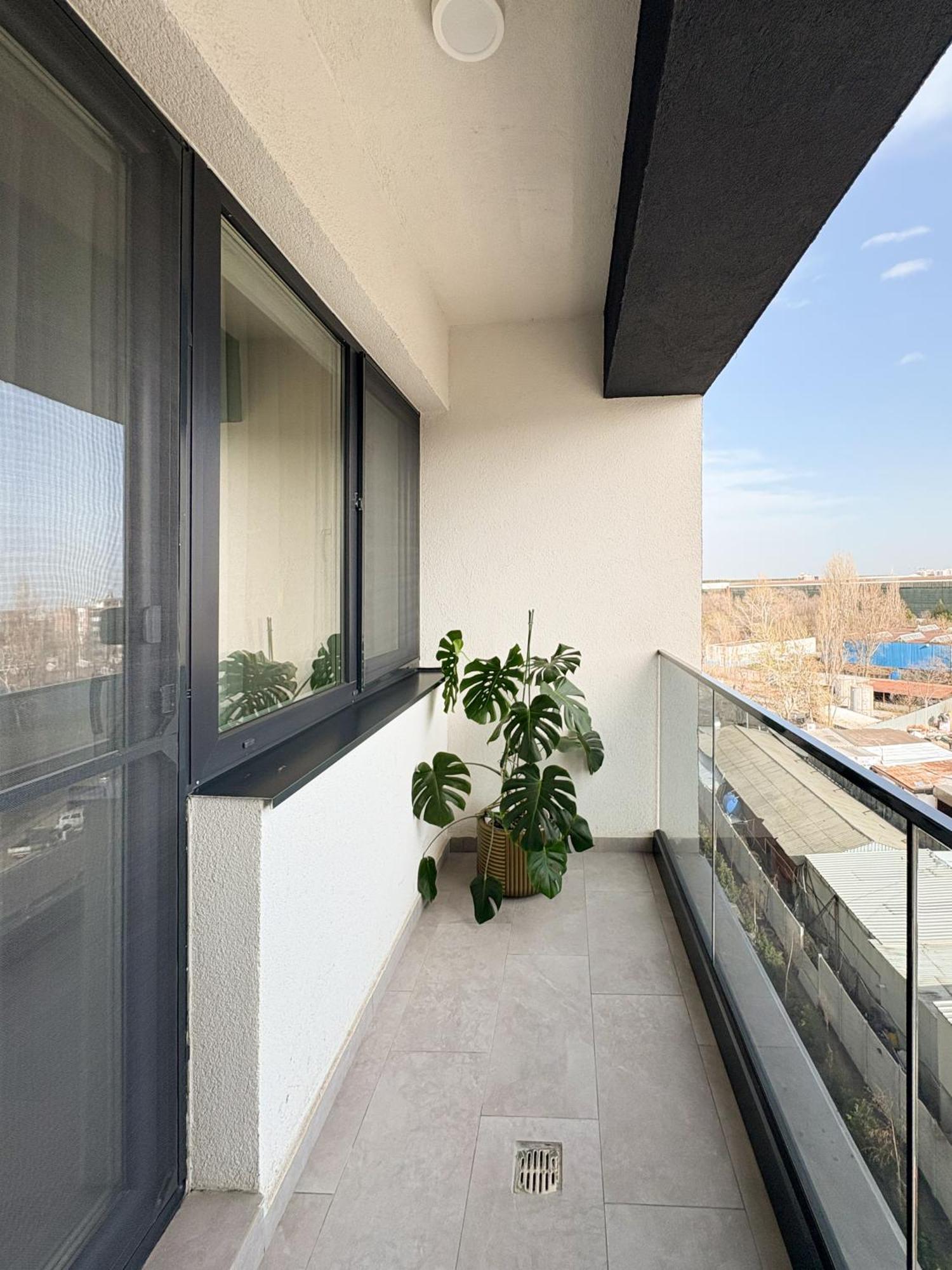 The Cozy Flat - Modern, New, 2 Apartment, Parking * Bucareste