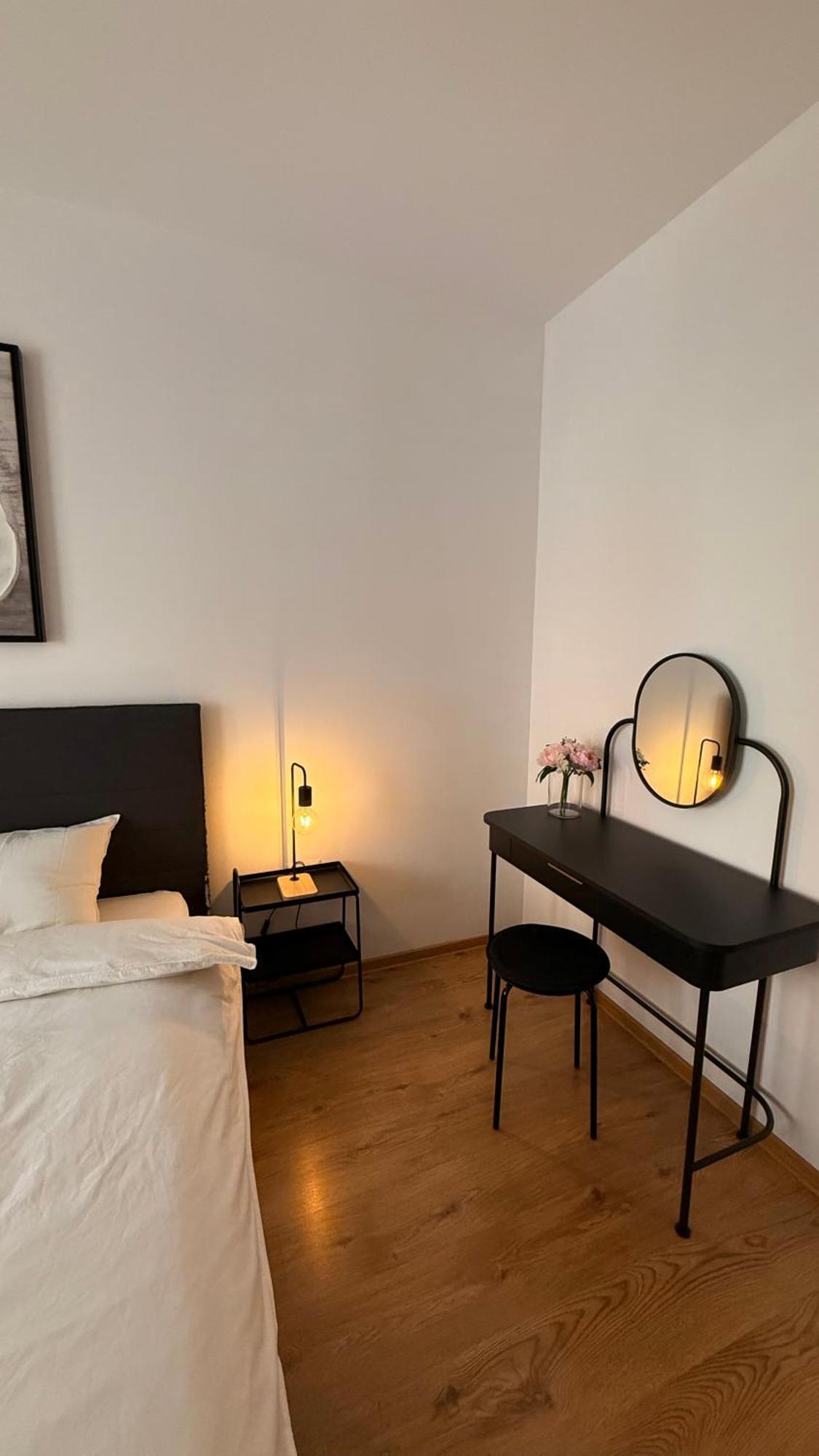 Cozy Factory Apartment Bucharest