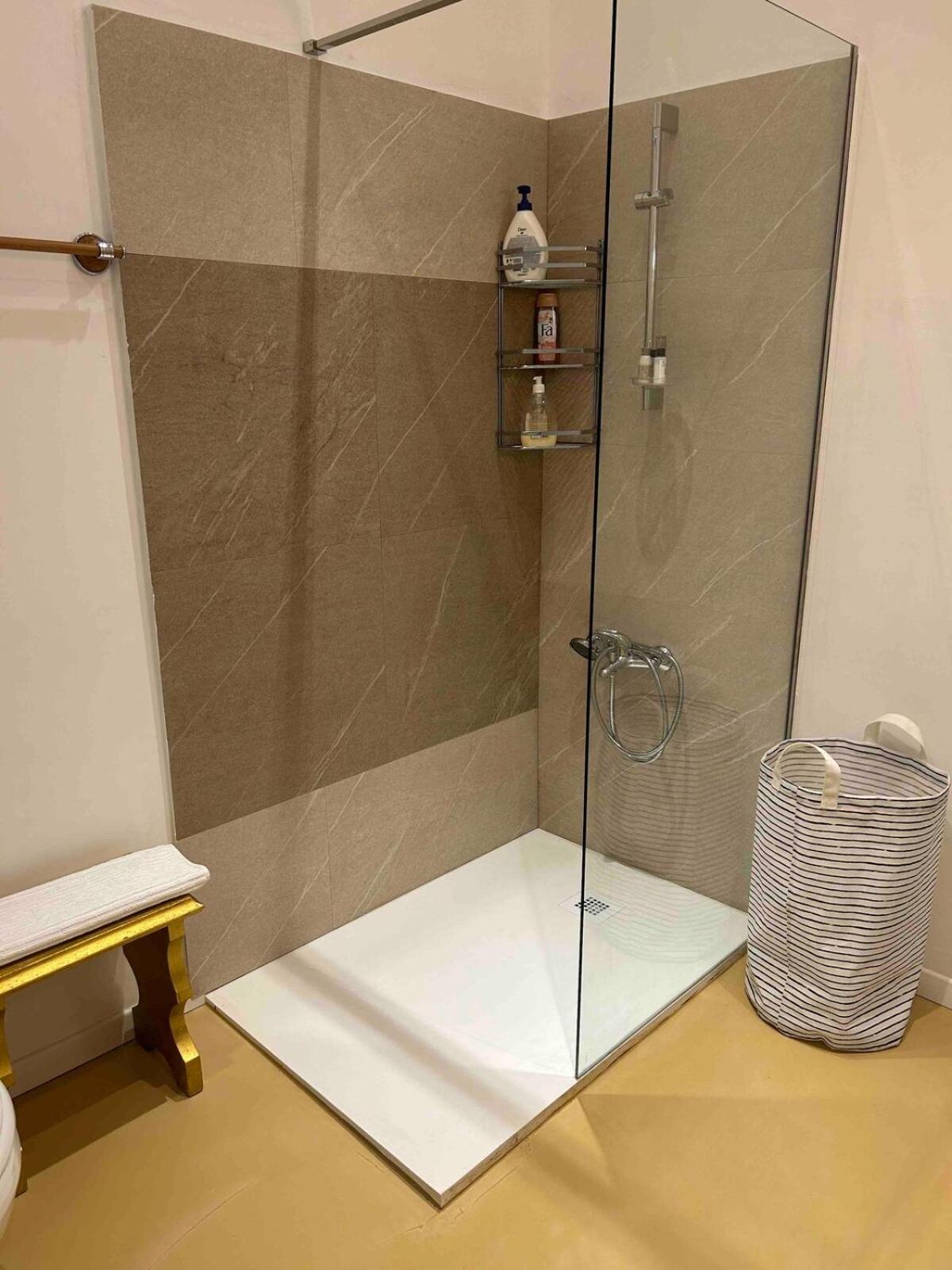 New City Center Flat Apartment
