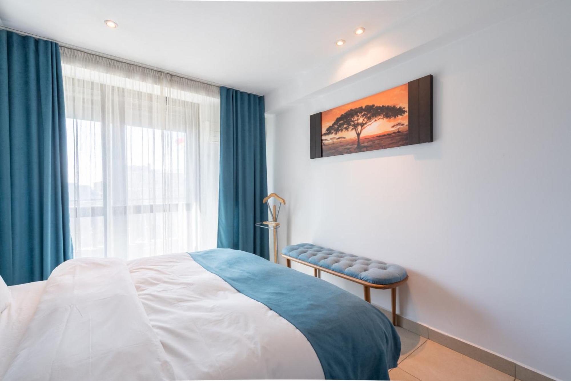 Apartment Shangri La *