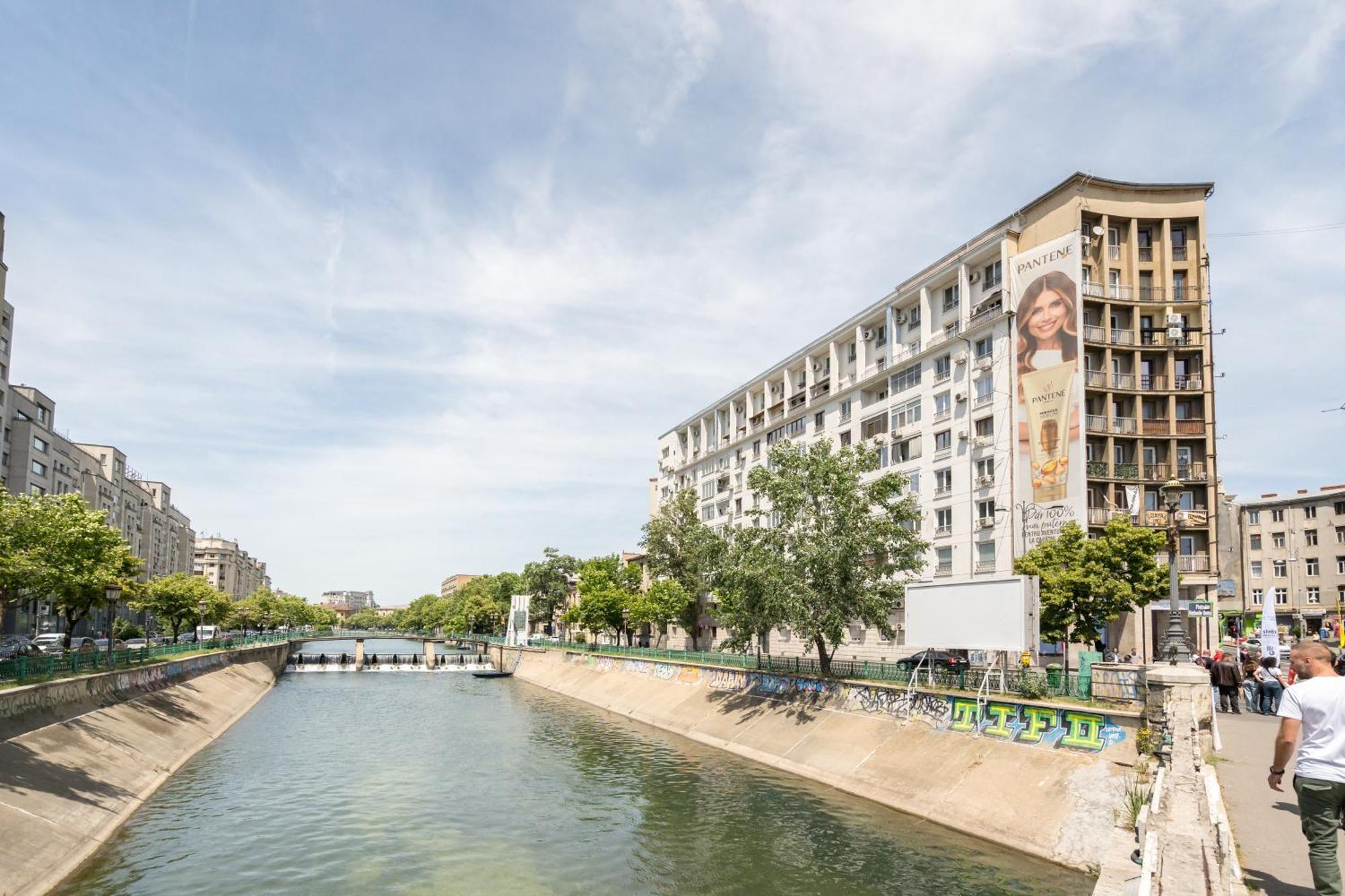 Apartment Orangerie Calea Victoriei Bucharest