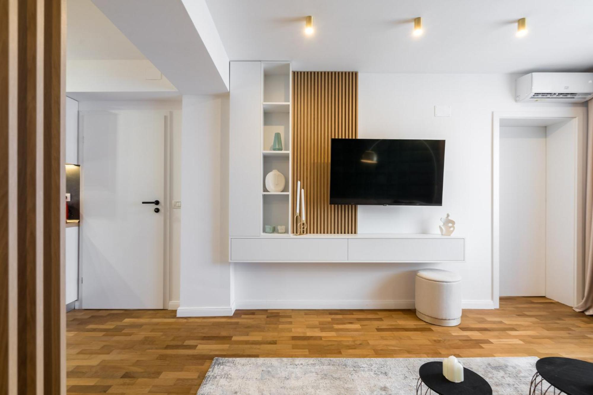 Apartment The Artist Center