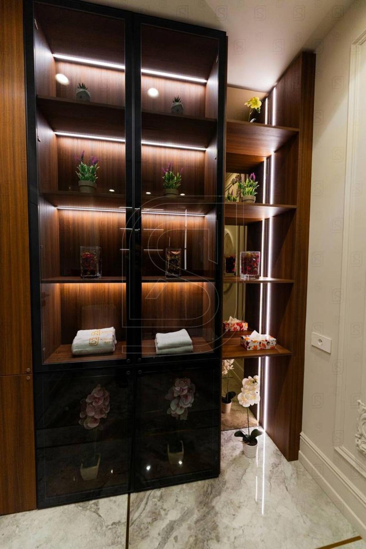 Apartment Rosenthal By Kristal Collection