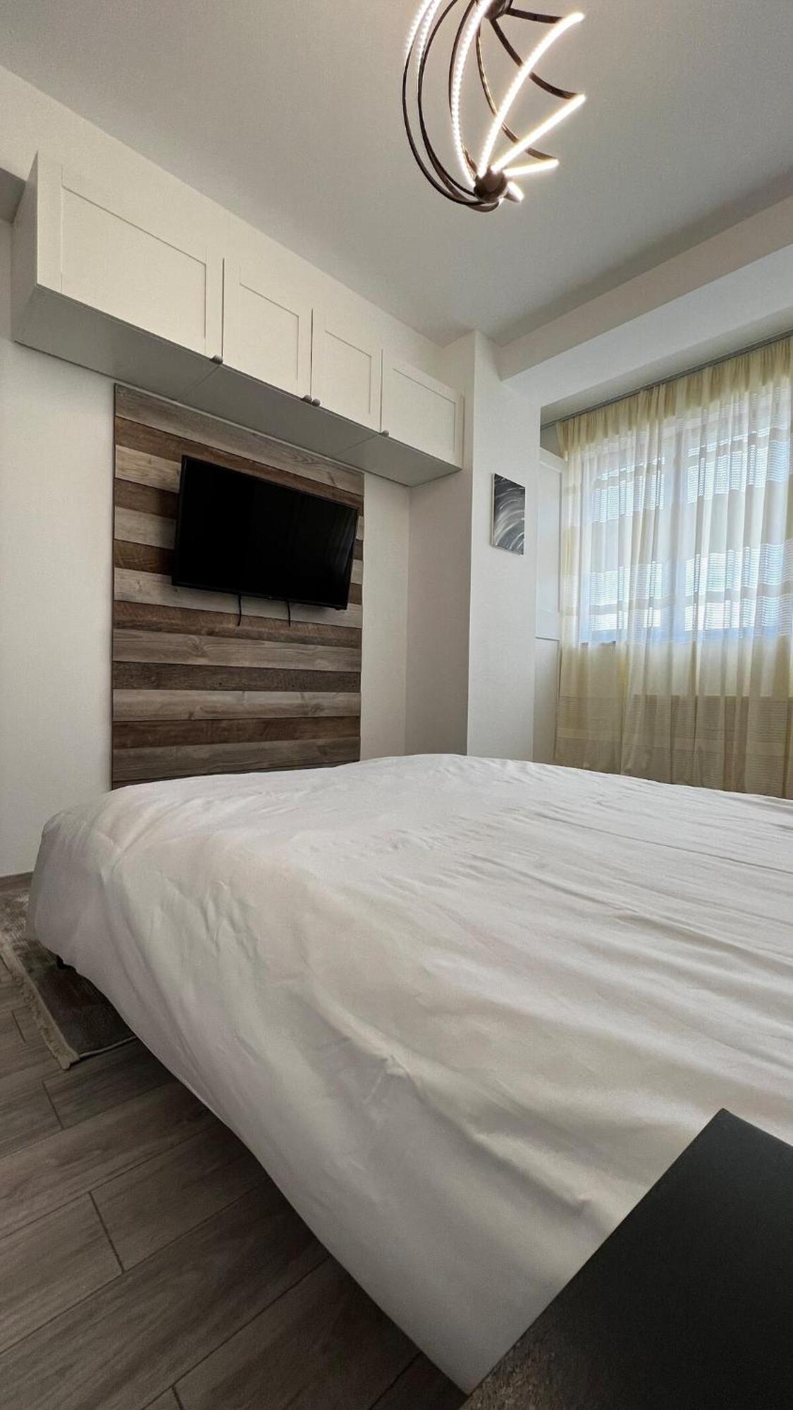 Ultra 3 Apartment Bucharest