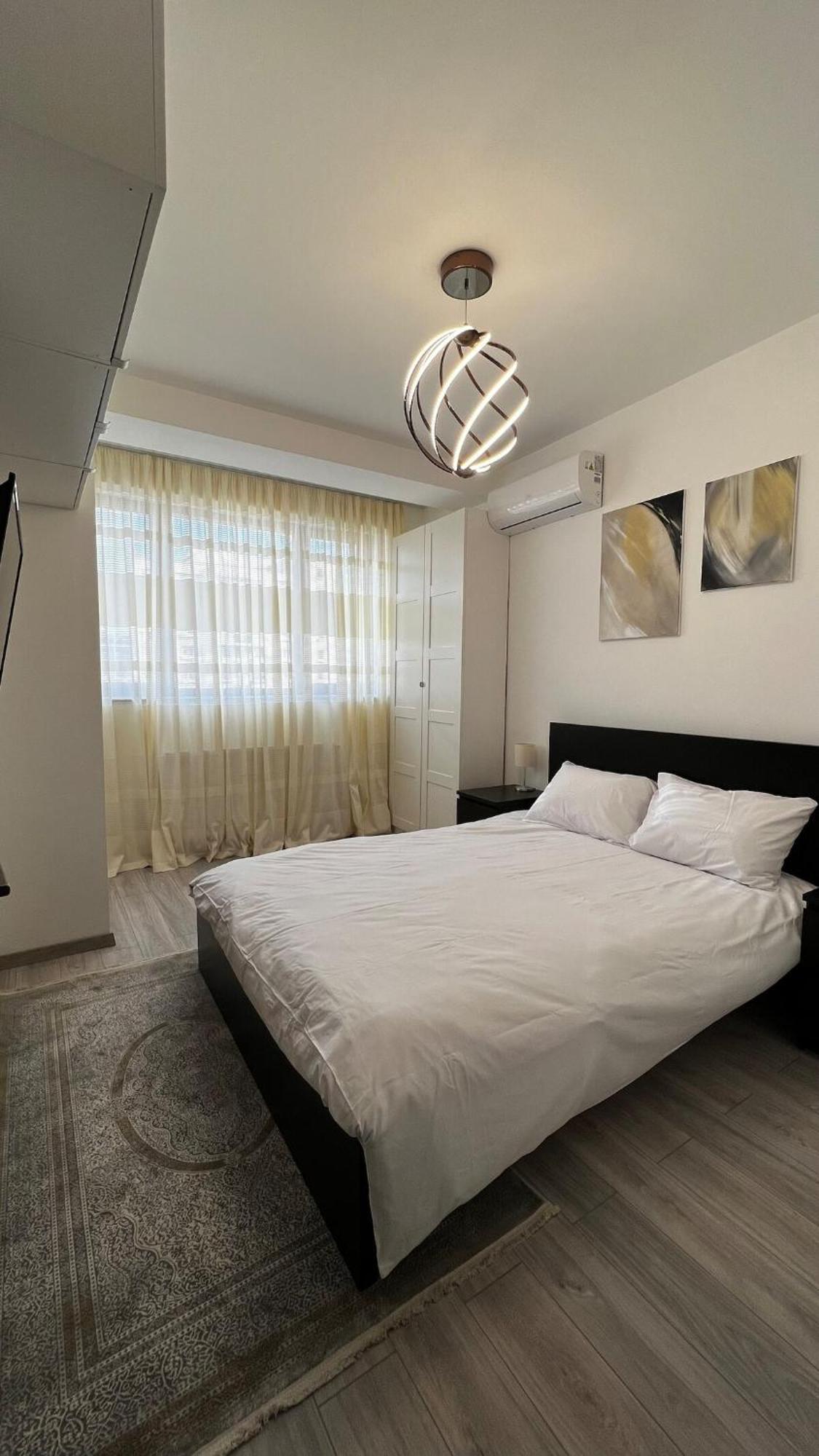 Ultra 3 Apartment