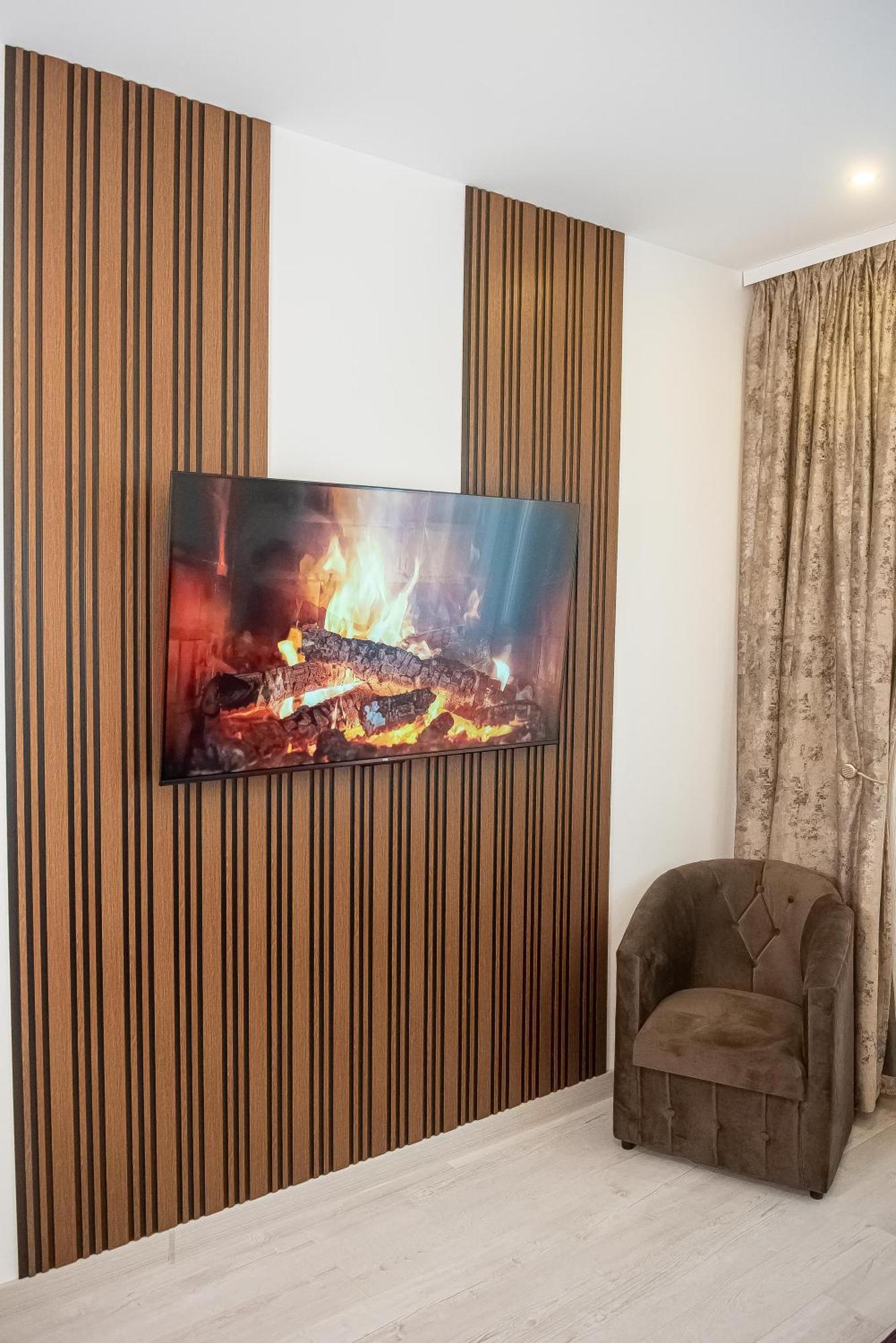 Deluxe & With Many Facilities * Bucharest